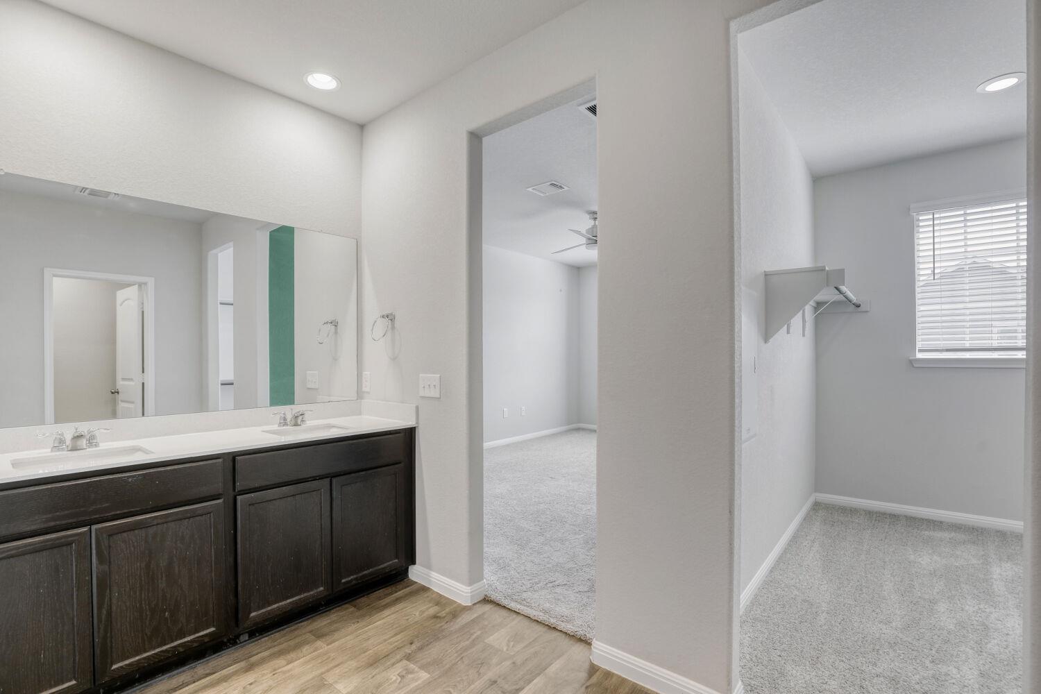 1504 Kandinsky Bnd # 28, Pflugerville, TX 78660