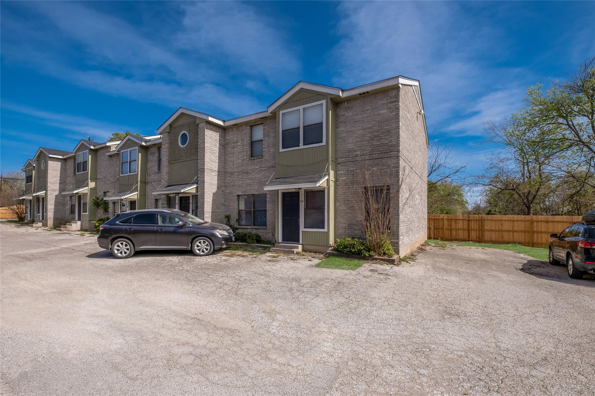 1221 W Hopkins St # 16, San Marcos, TX 78666