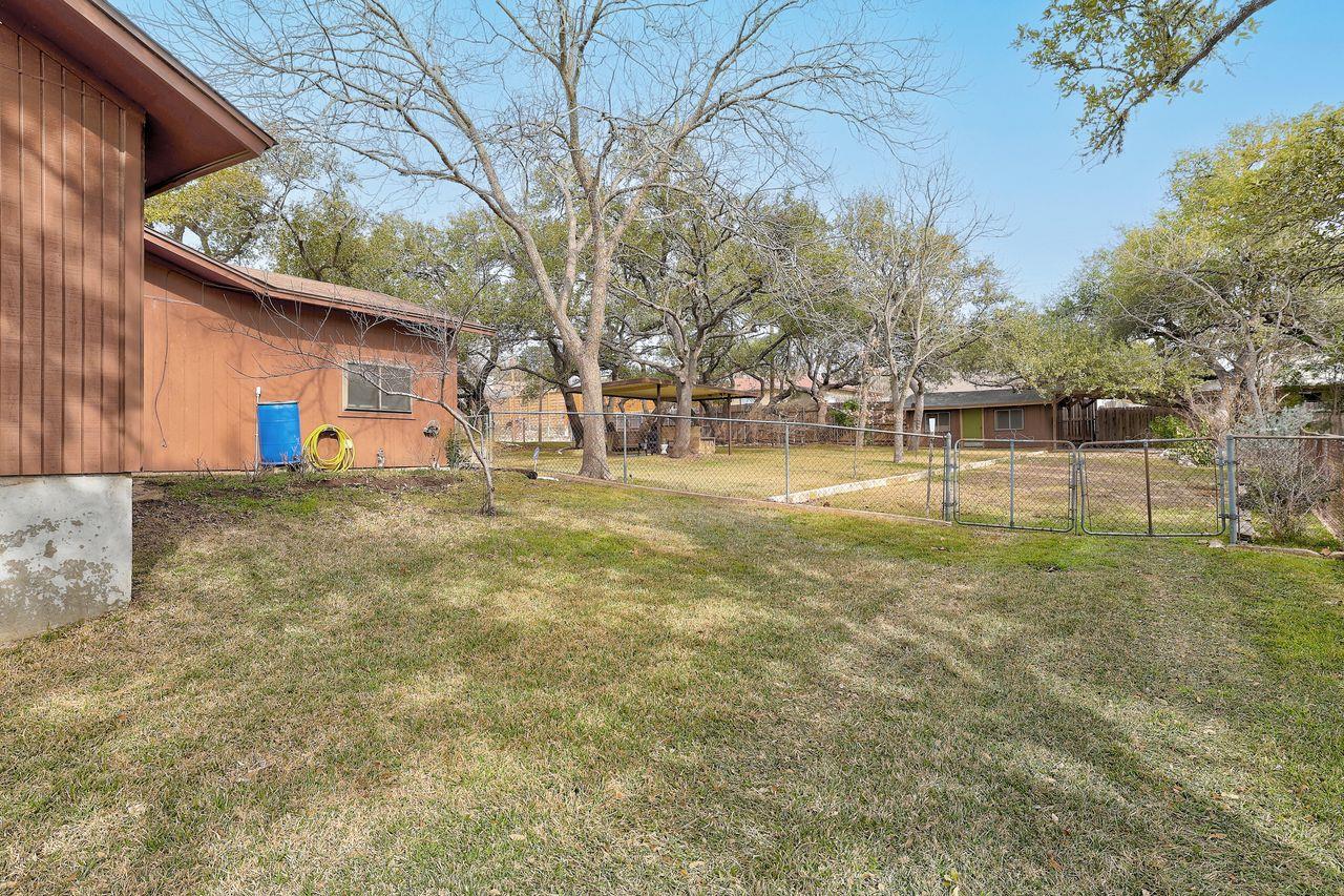 8606 Thunderbird Road Rd # A & B, Austin, TX 78736