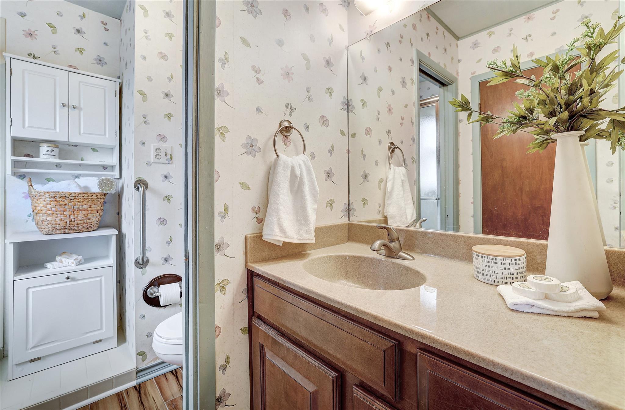 8606 Thunderbird Road Rd # A & B, Austin, TX 78736