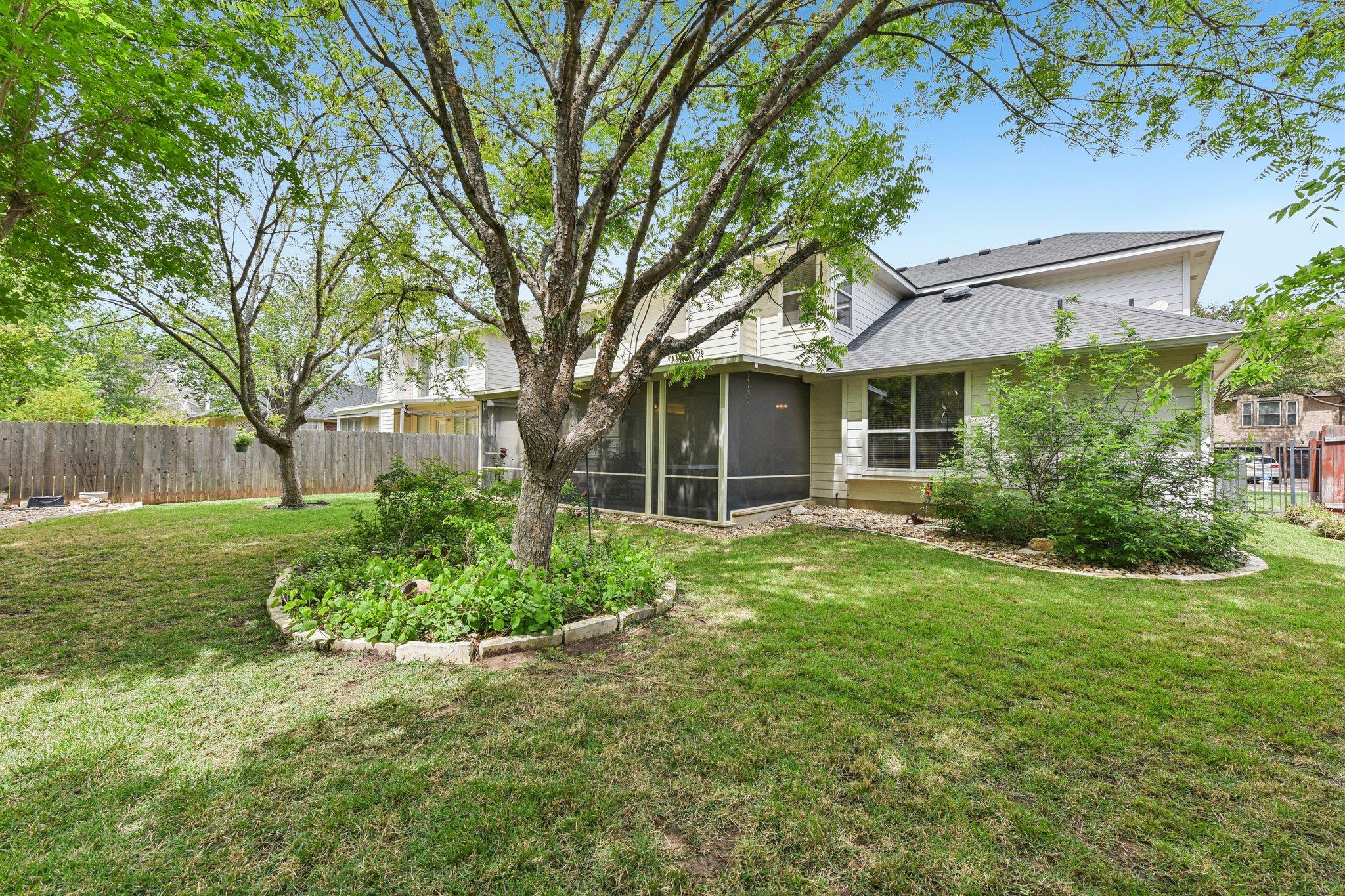 30014 Oakland Hills Dr, Georgetown, TX 78628