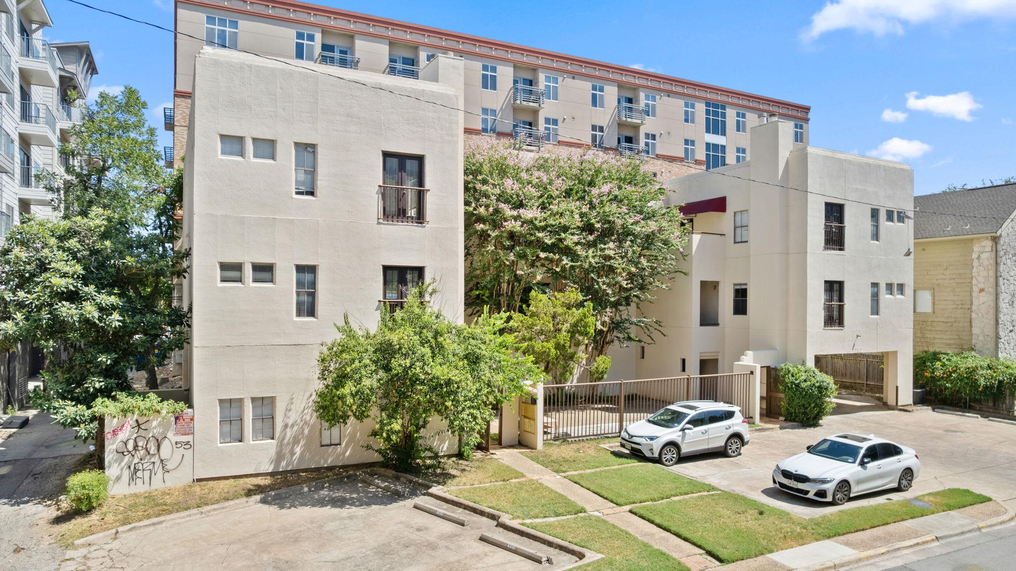 712 Graham Pl # 203, Austin, TX 78705