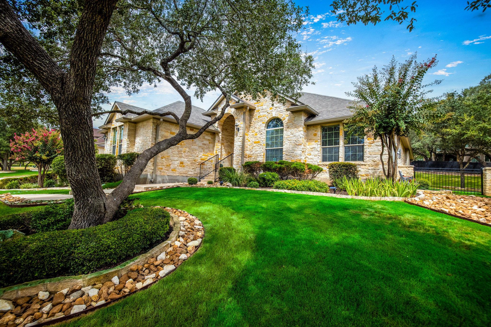 861 Santa Cruz Ln, New Braunfels, TX 78132