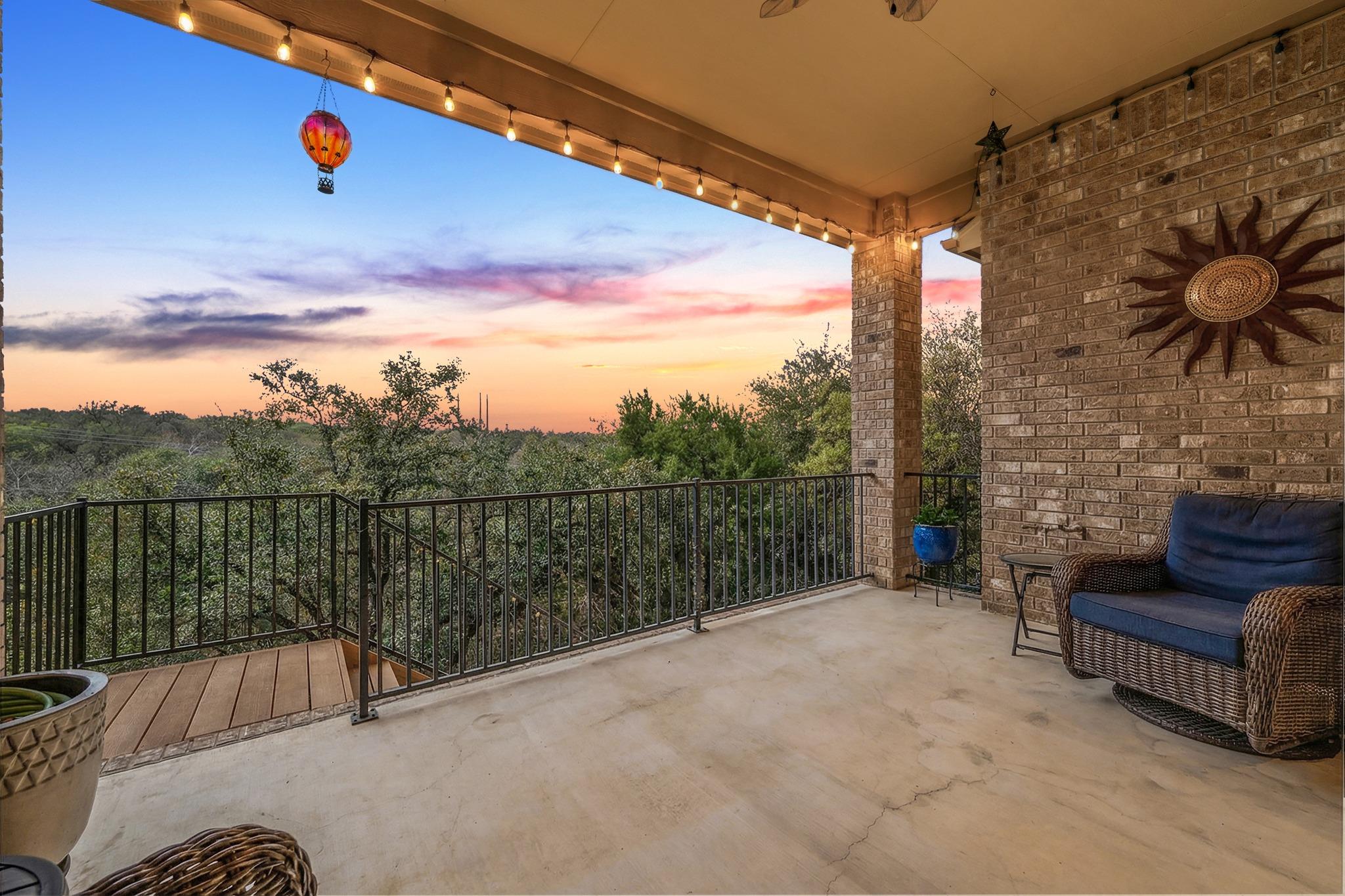 205 Bellagio Dr, Lakeway, TX 78734