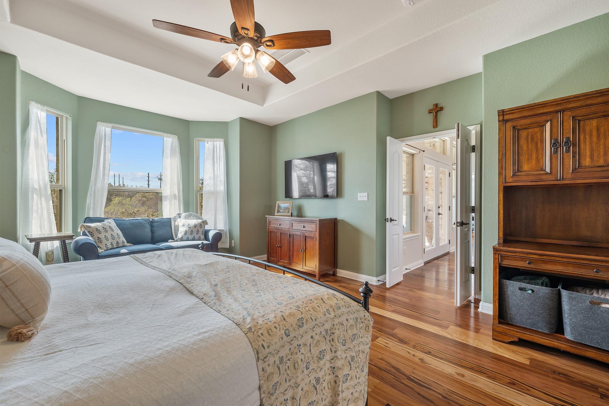 205 Bellagio Dr, Lakeway, TX 78734