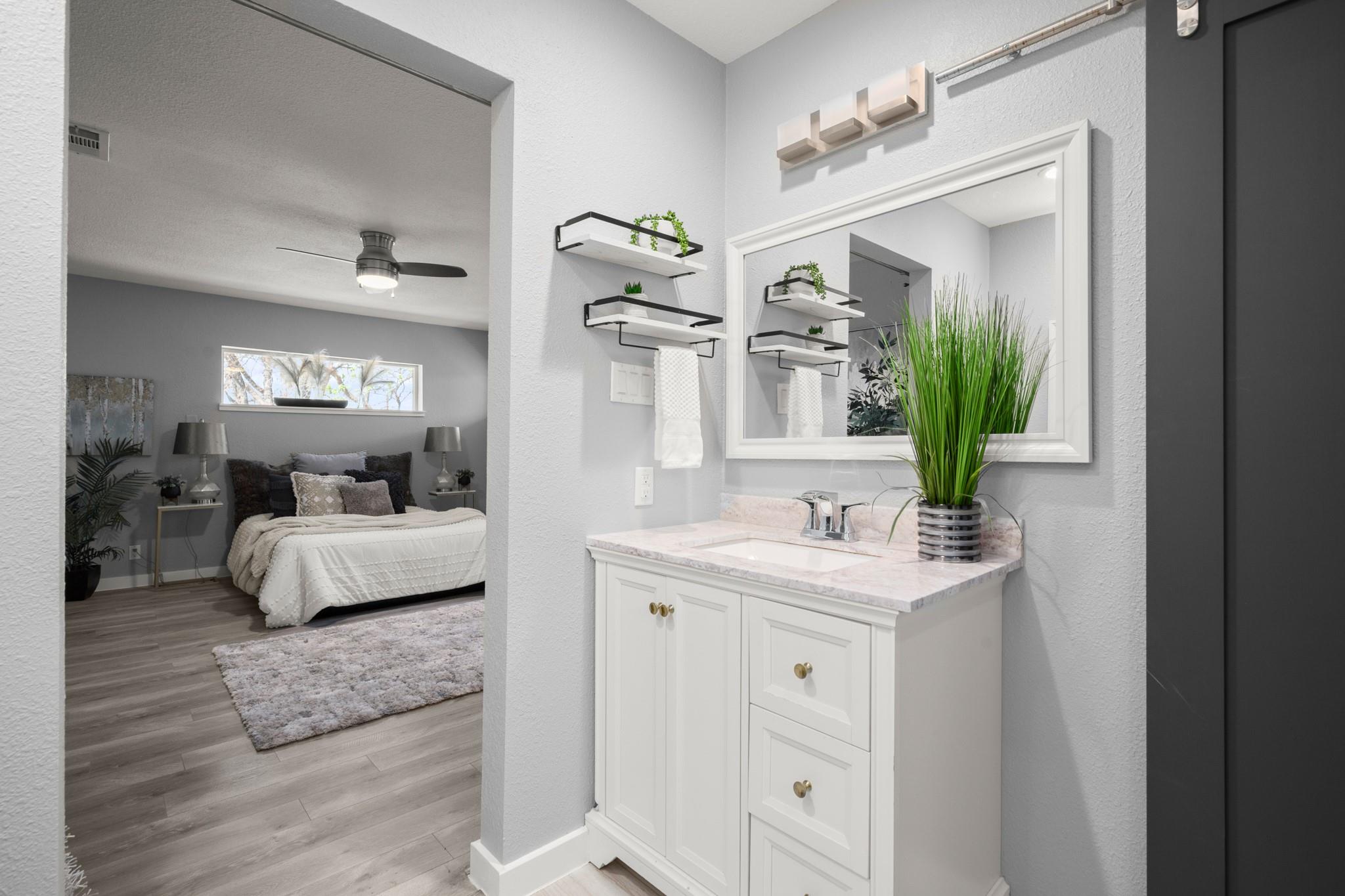 3305 Santa Monica Dr, Austin, TX 78741