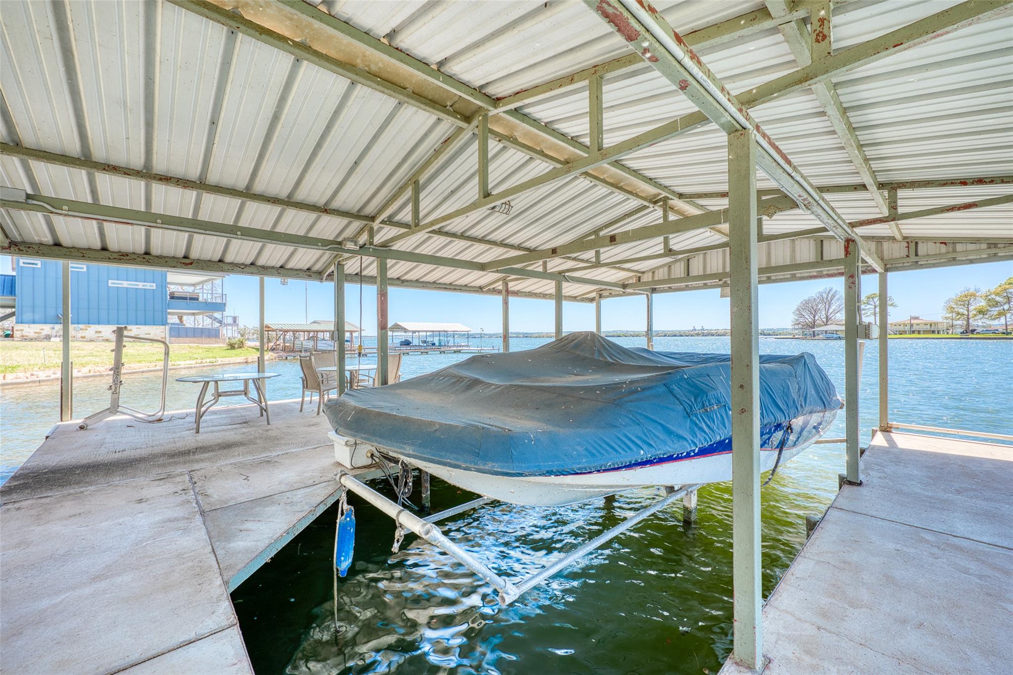 600 Deep Cove Dr, Granite Shoals, TX 78654