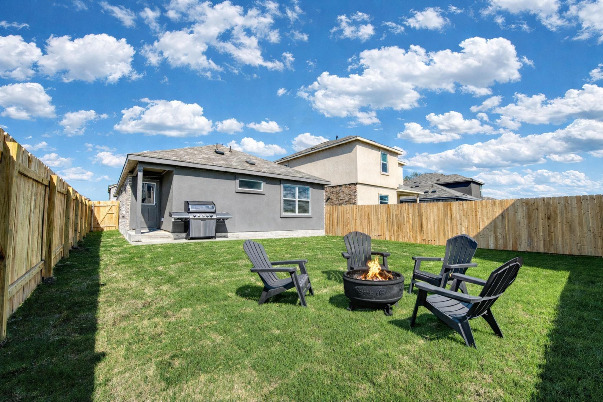 104 Sapling Dew Dr, Georgetown, TX 78628