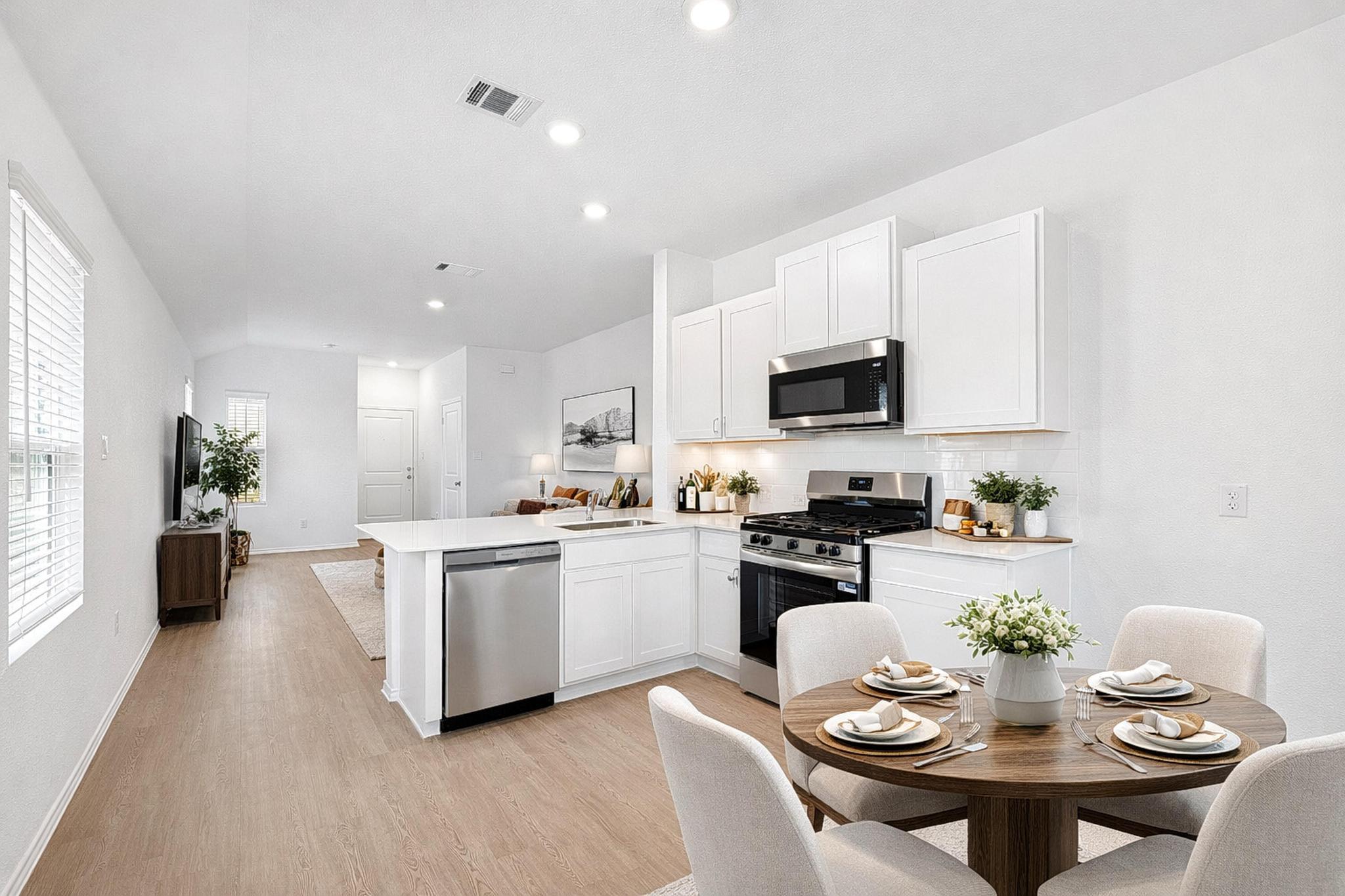 104 Sapling Dew Dr, Georgetown, TX 78628