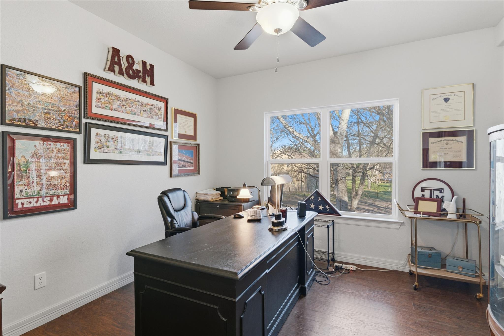 121 Lakeside Dr, Seguin, TX 78155