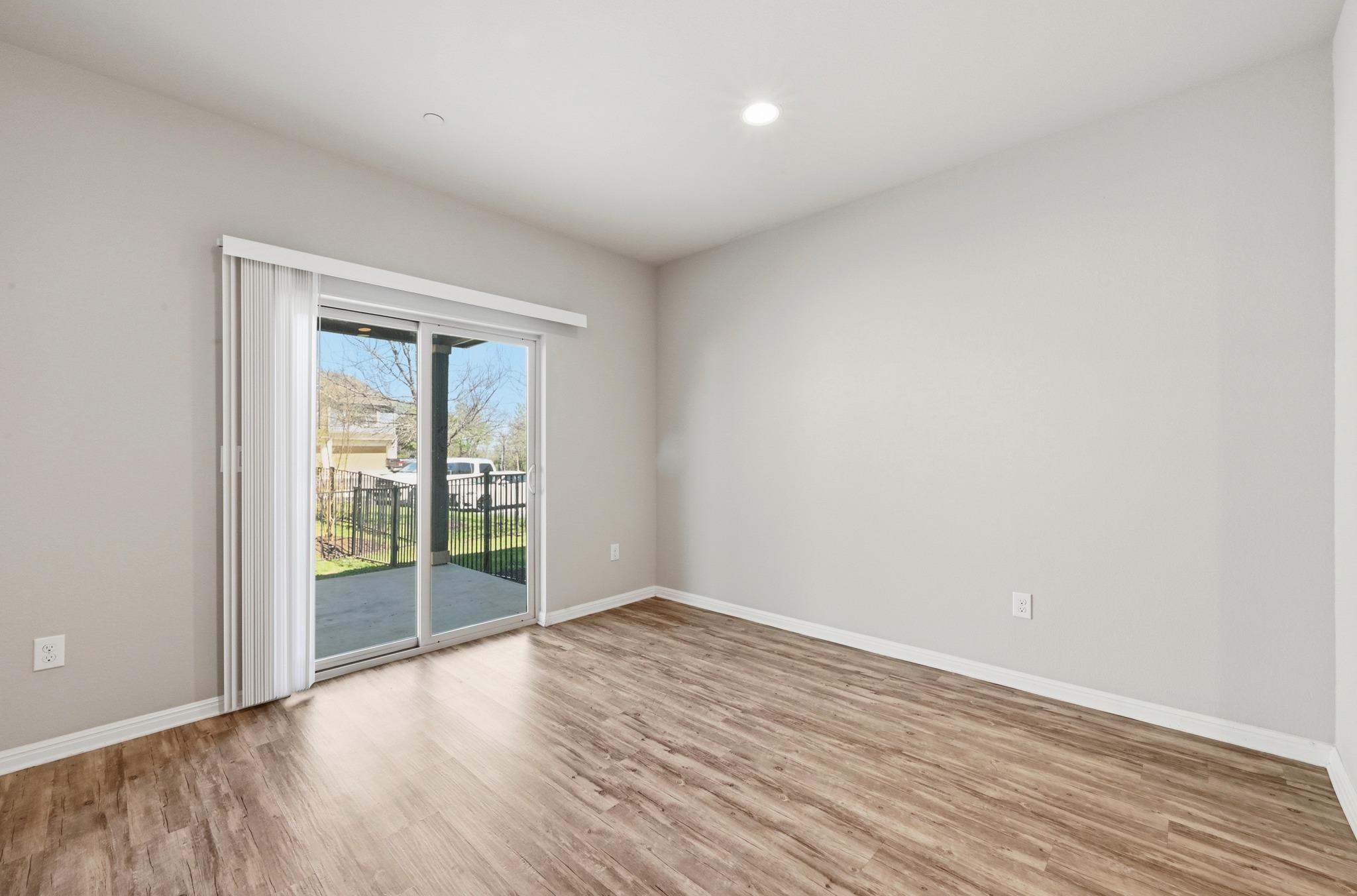 516 E Slaughter Ln # 603, Austin, TX 78744