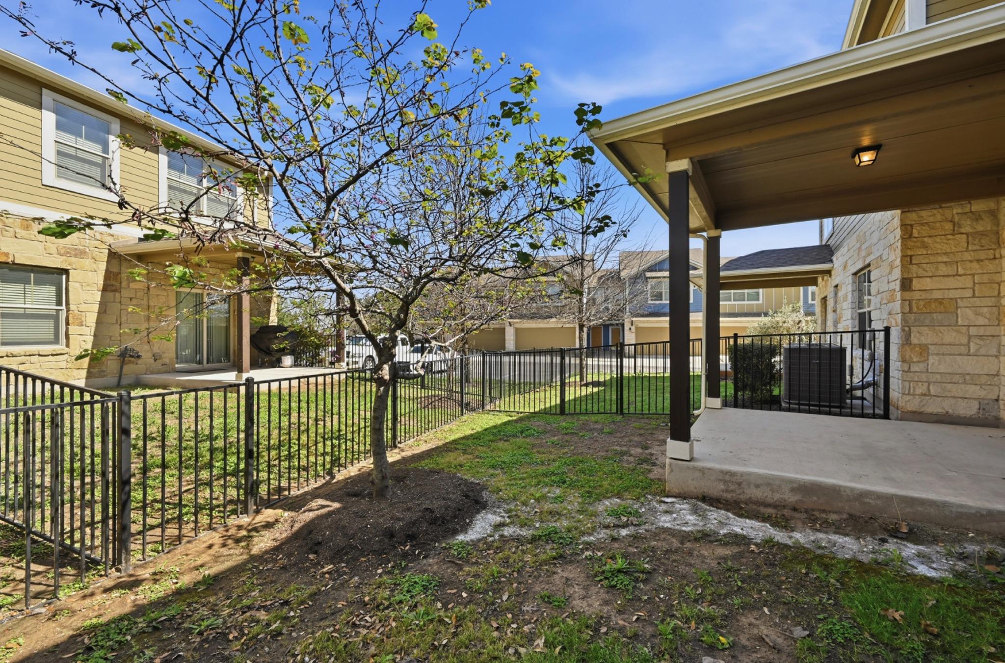 516 E Slaughter Ln # 603, Austin, TX 78744