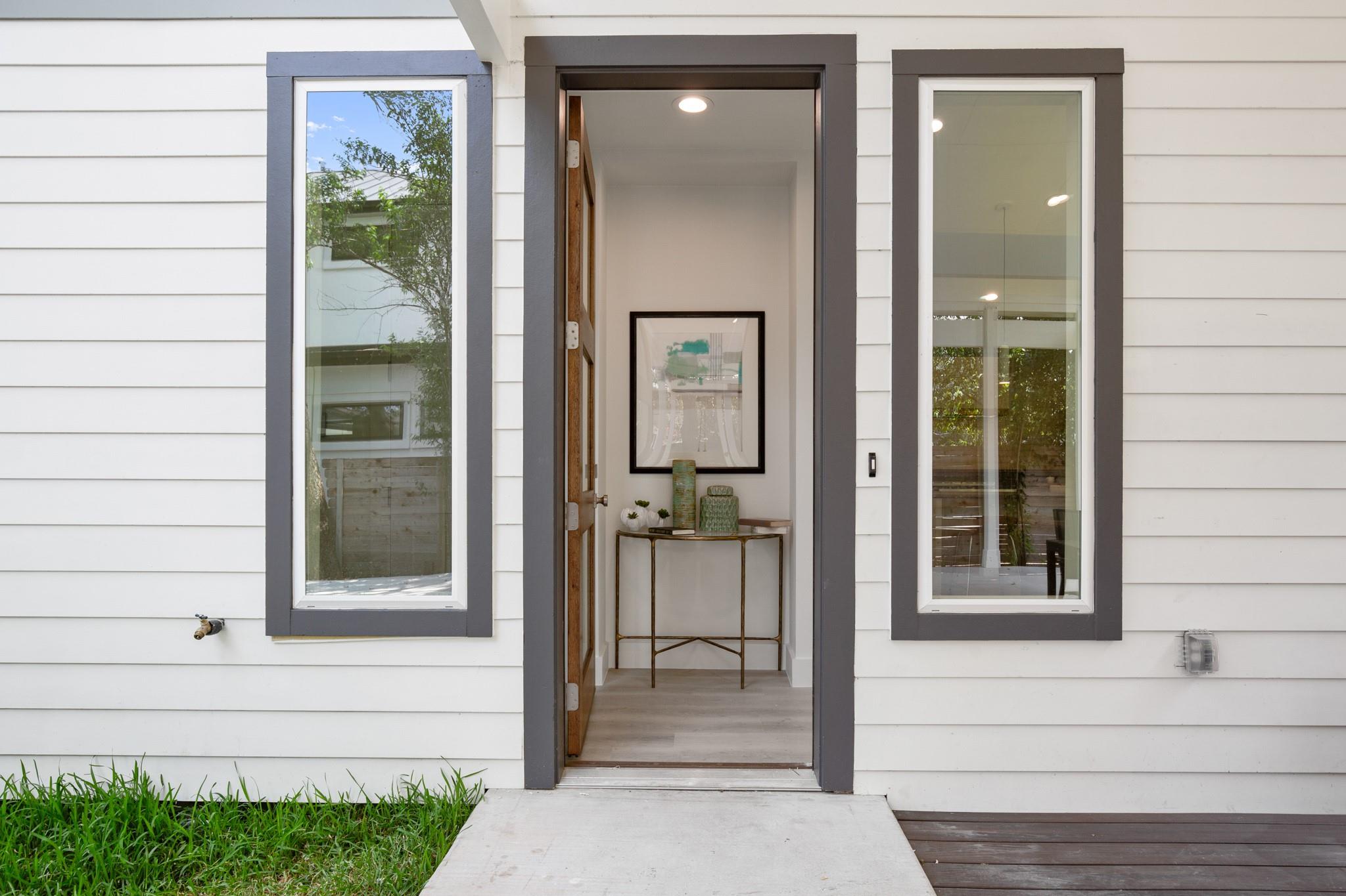 3003 Ray Wood Dr # 2, Austin, TX 78704