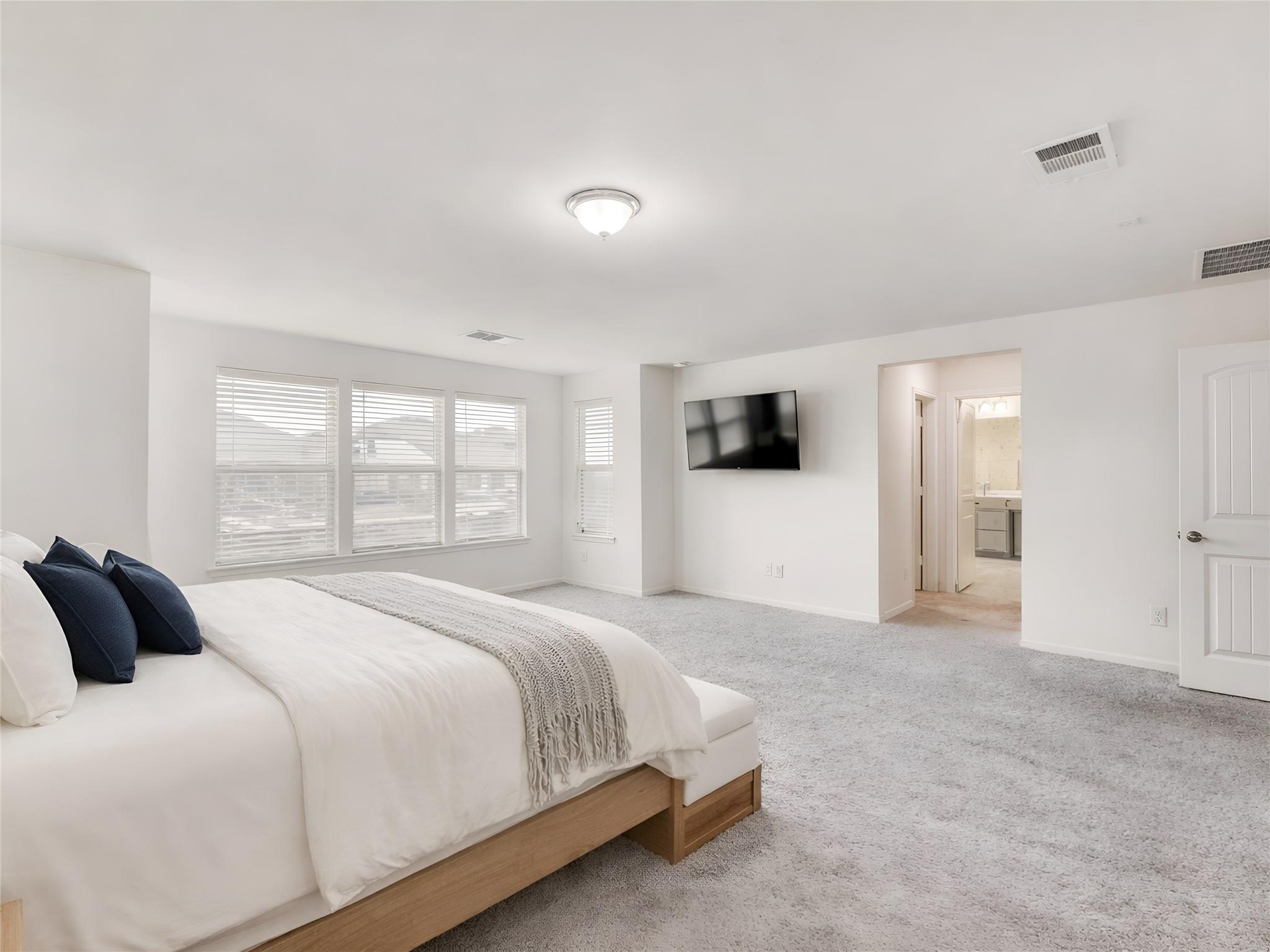 159 Kennicott Dr, Kyle, TX 78640