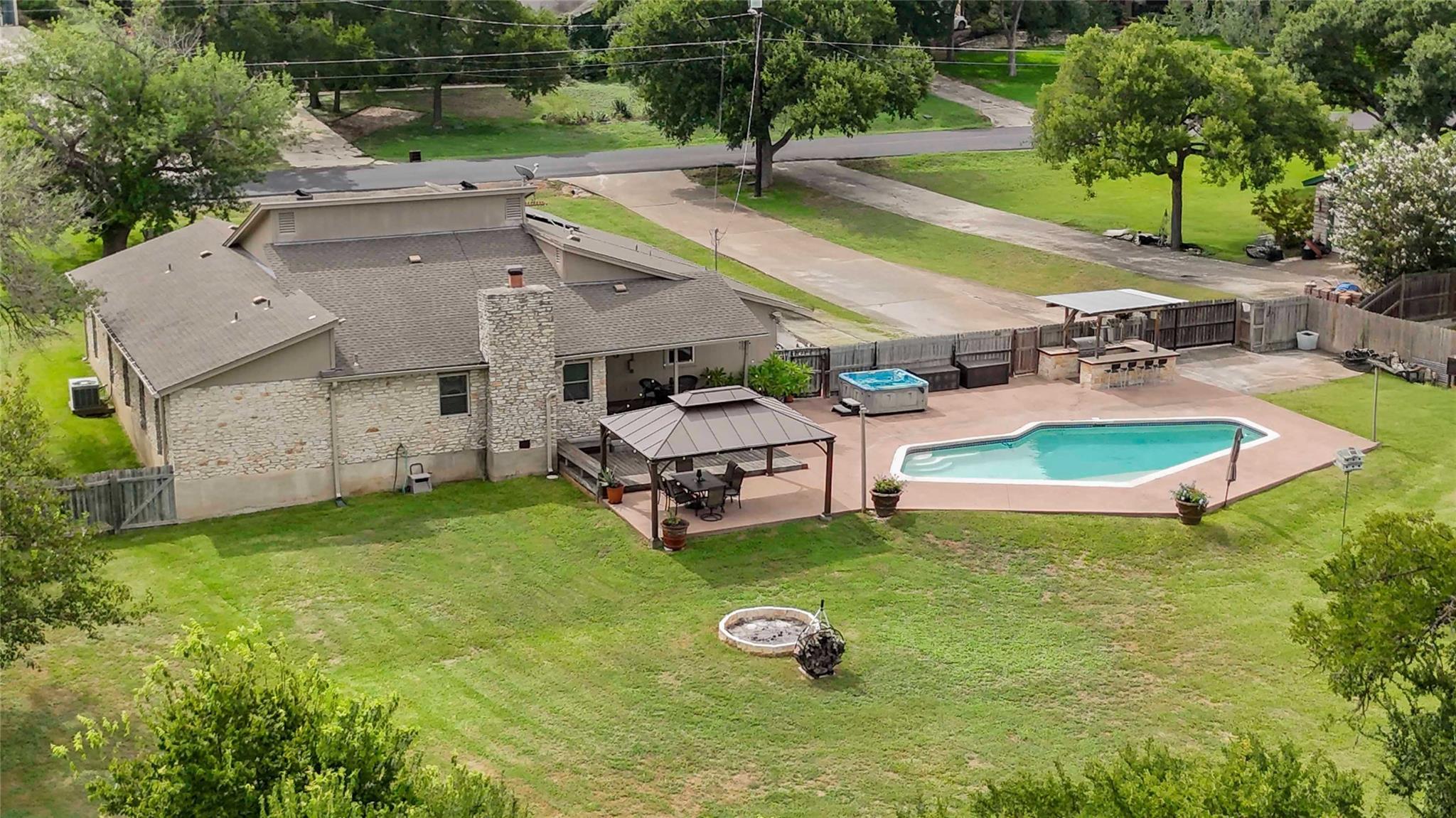 305 Canyon Wren Dr, Buda, TX 78610