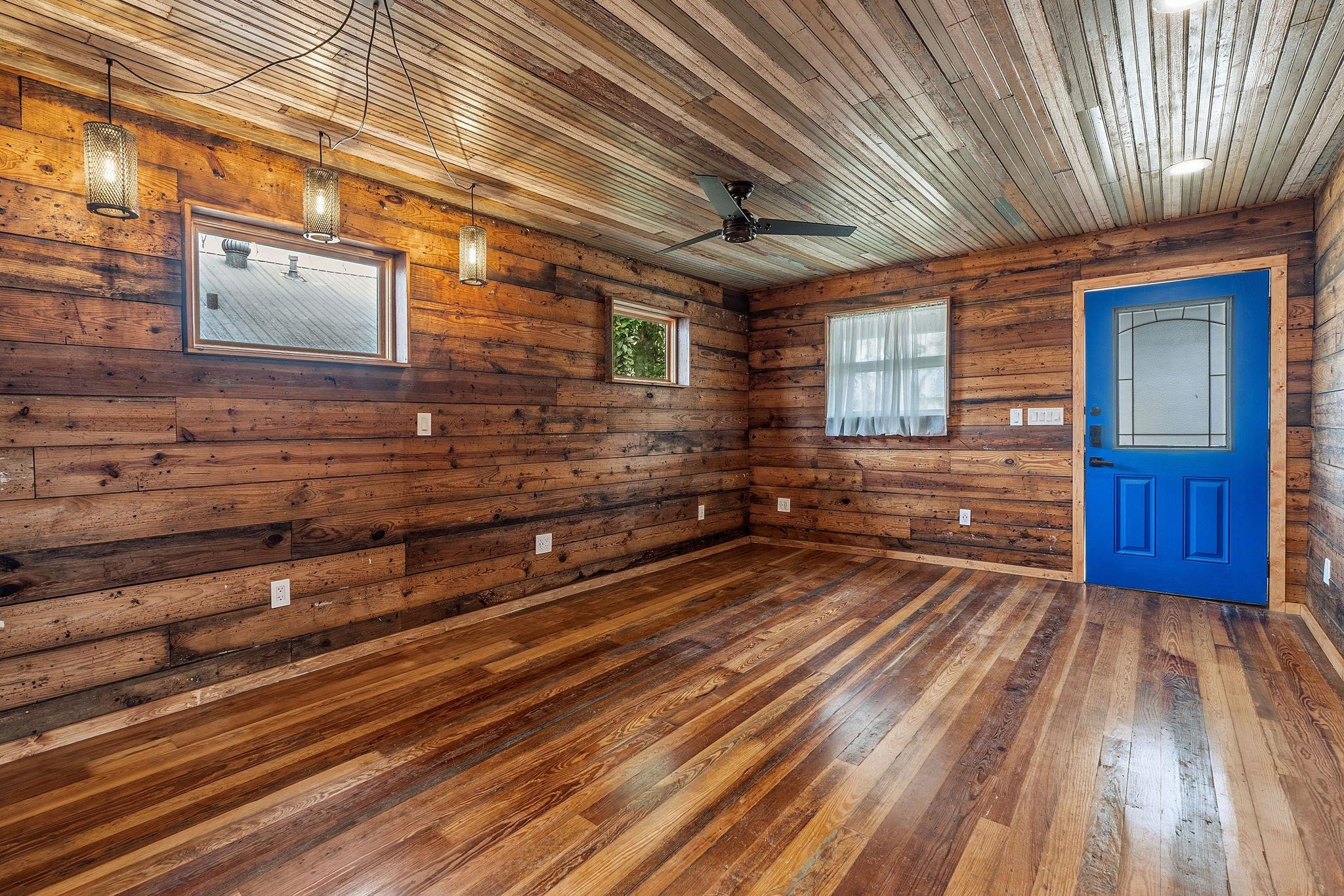 1148 Gunter St, Austin, TX 78721