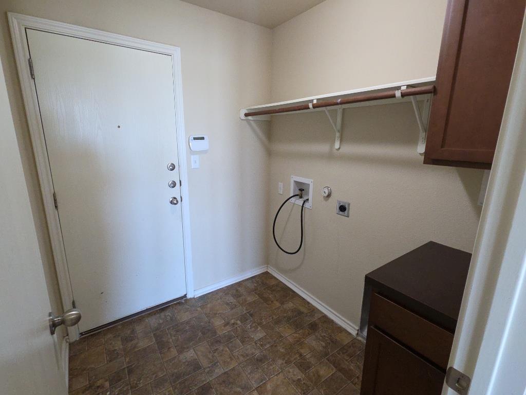 809 Yabers Ct, Austin, TX 78725