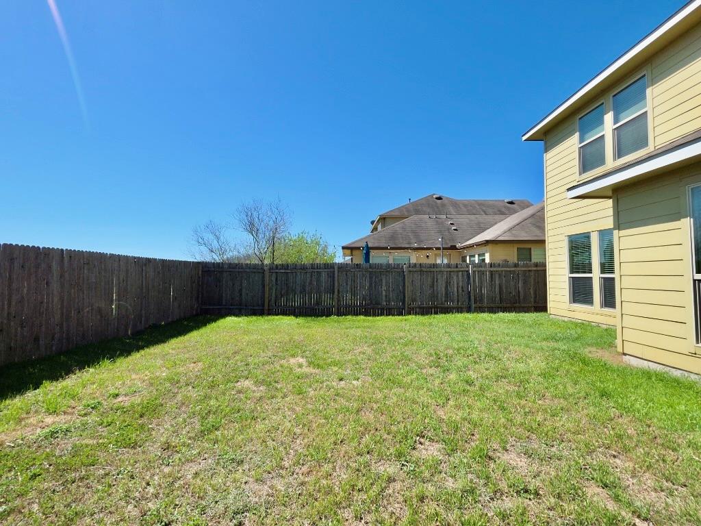 809 Yabers Ct, Austin, TX 78725