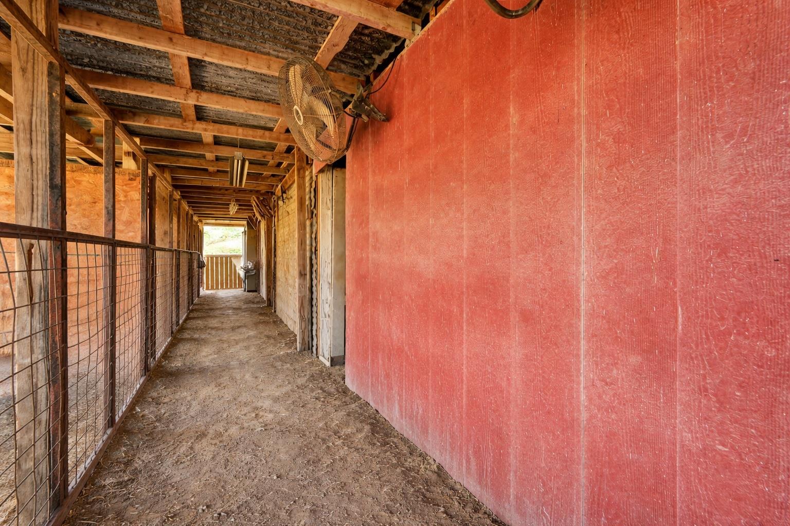 11739 County Road 401, Stockdale, TX 78160