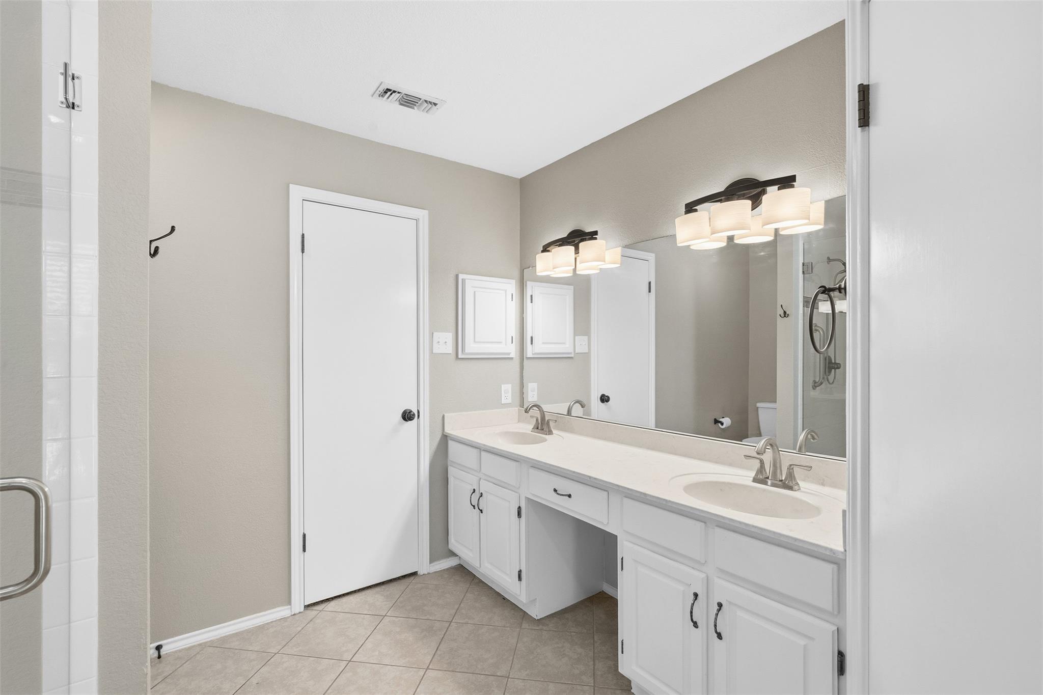 4617 Stagecoach Trl, Temple, TX 76502