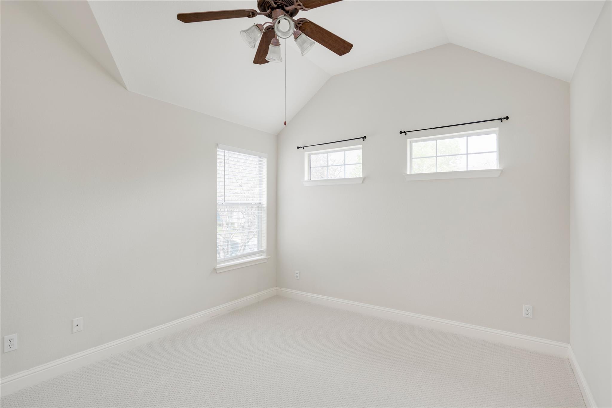 1817 Village Oak Ct, Austin, TX 78704