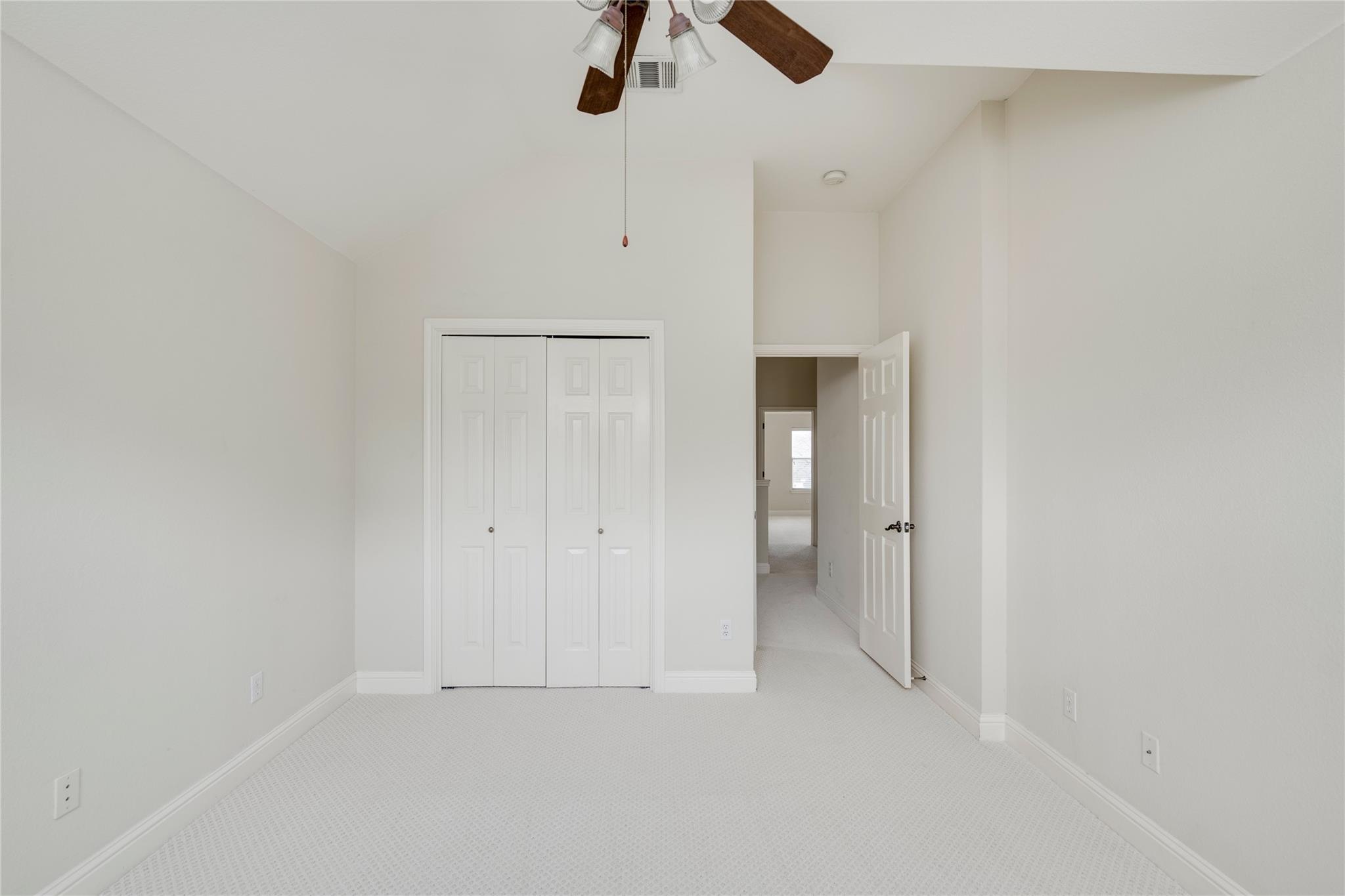 1817 Village Oak Ct, Austin, TX 78704