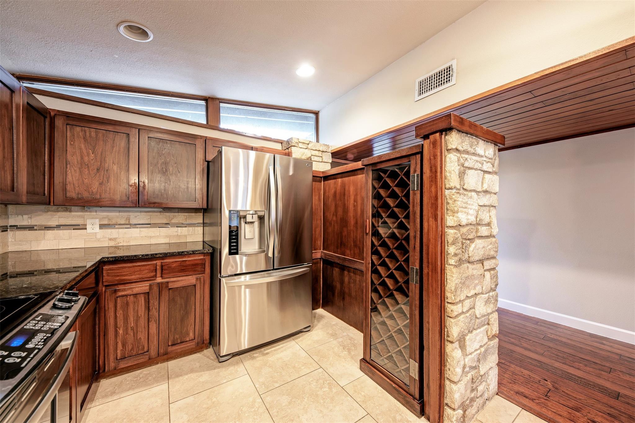 1615 Elmhurst Dr, Austin, TX 78741