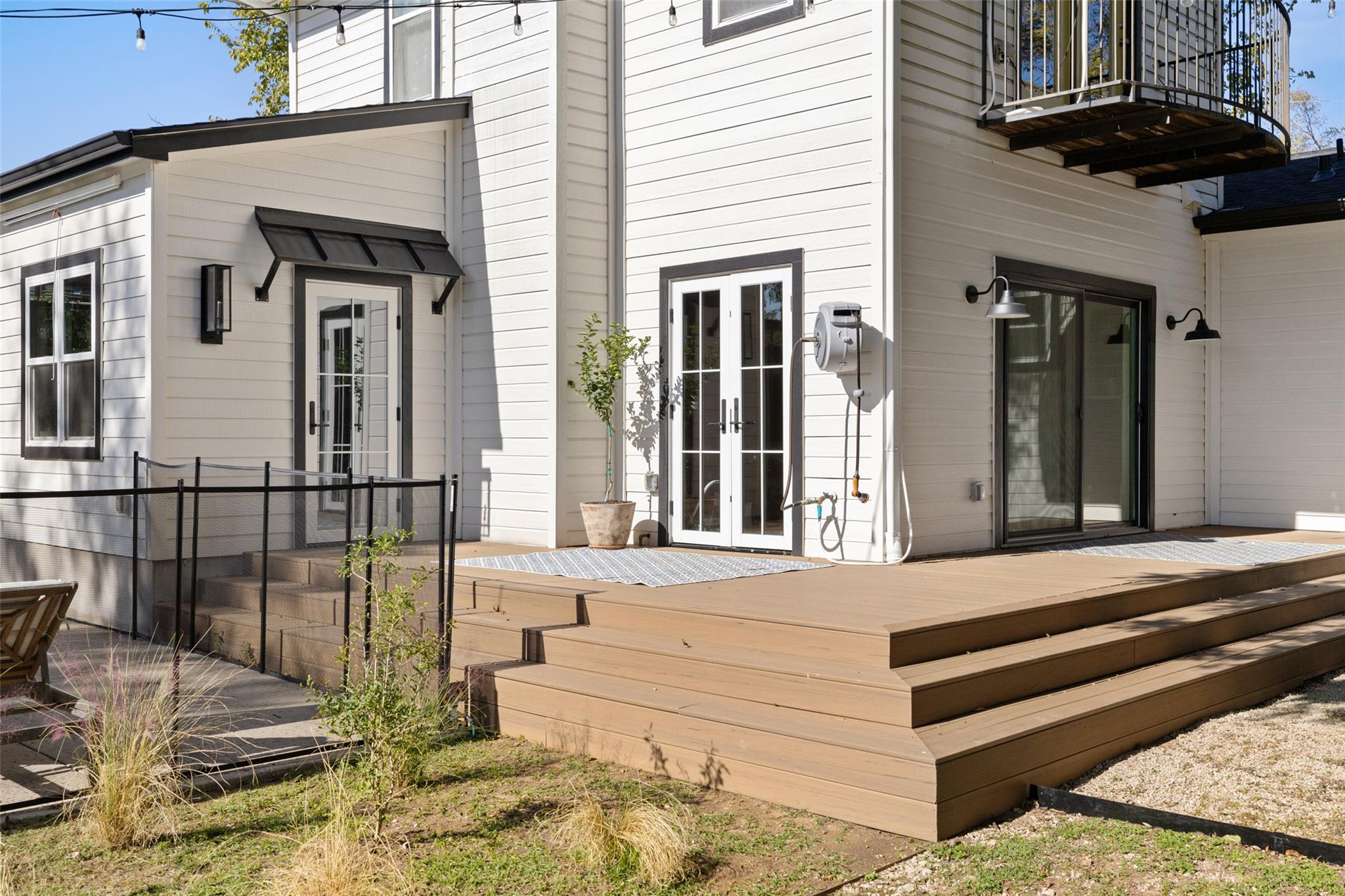 909 E 50th St, Austin, TX 78751