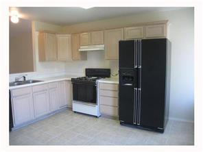 1610 Parkwood Dr, Leander, TX 78641