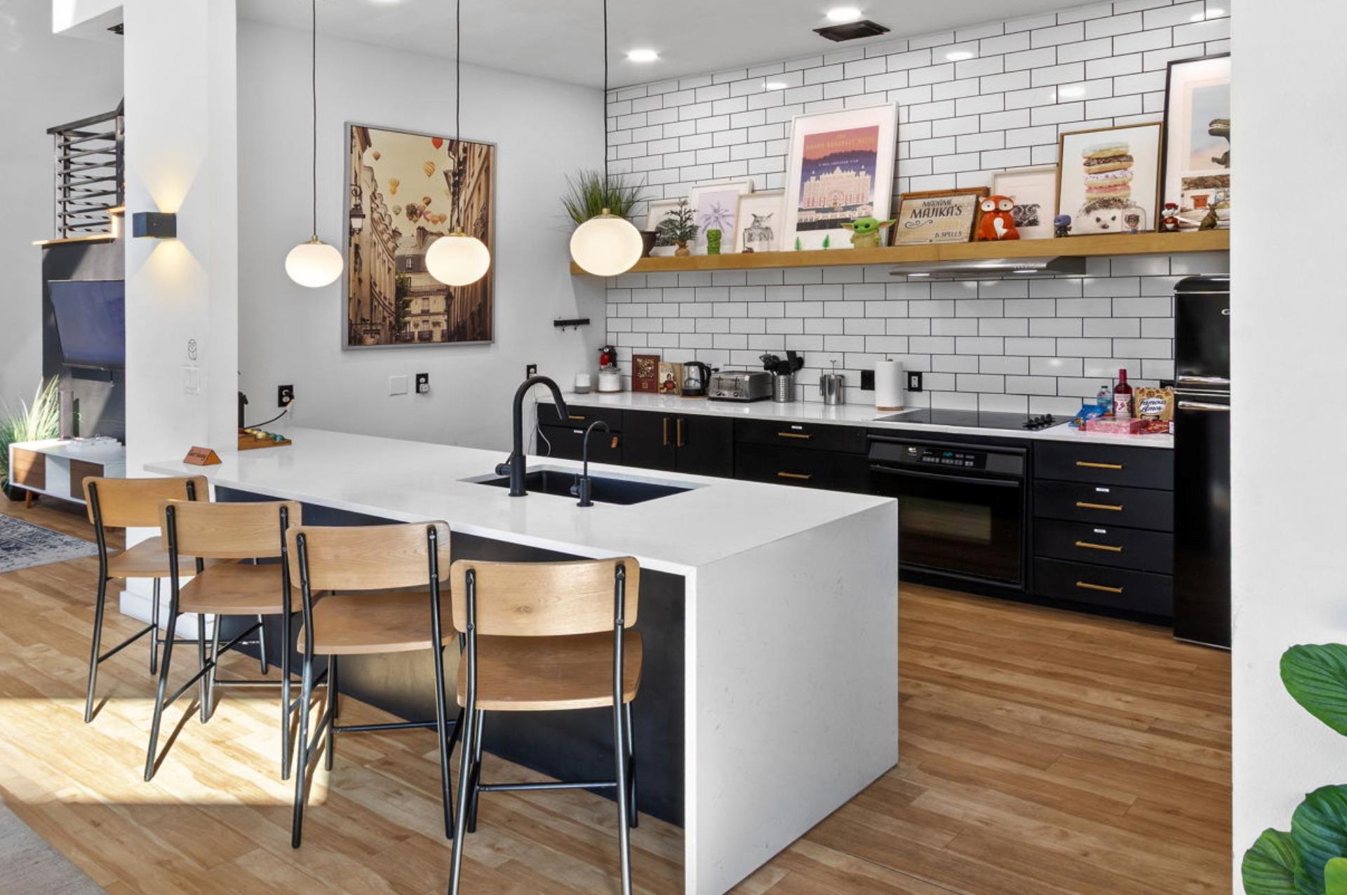 8125 Joy Rd, Leander, TX 78641