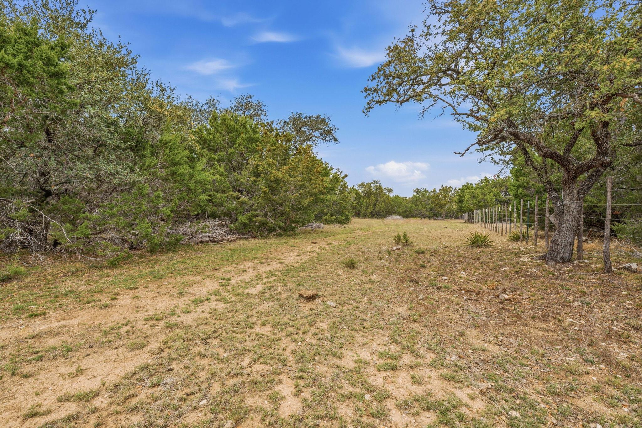 750 County Road 207 Rd, Liberty Hill, TX 78642