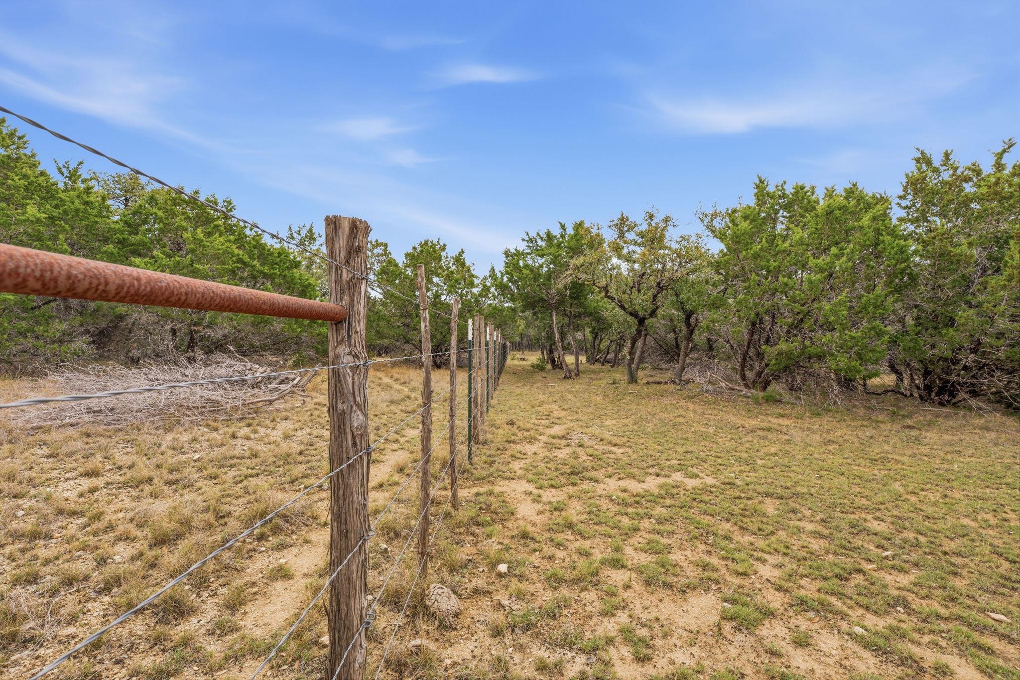 750 County Road 207 Rd, Liberty Hill, TX 78642