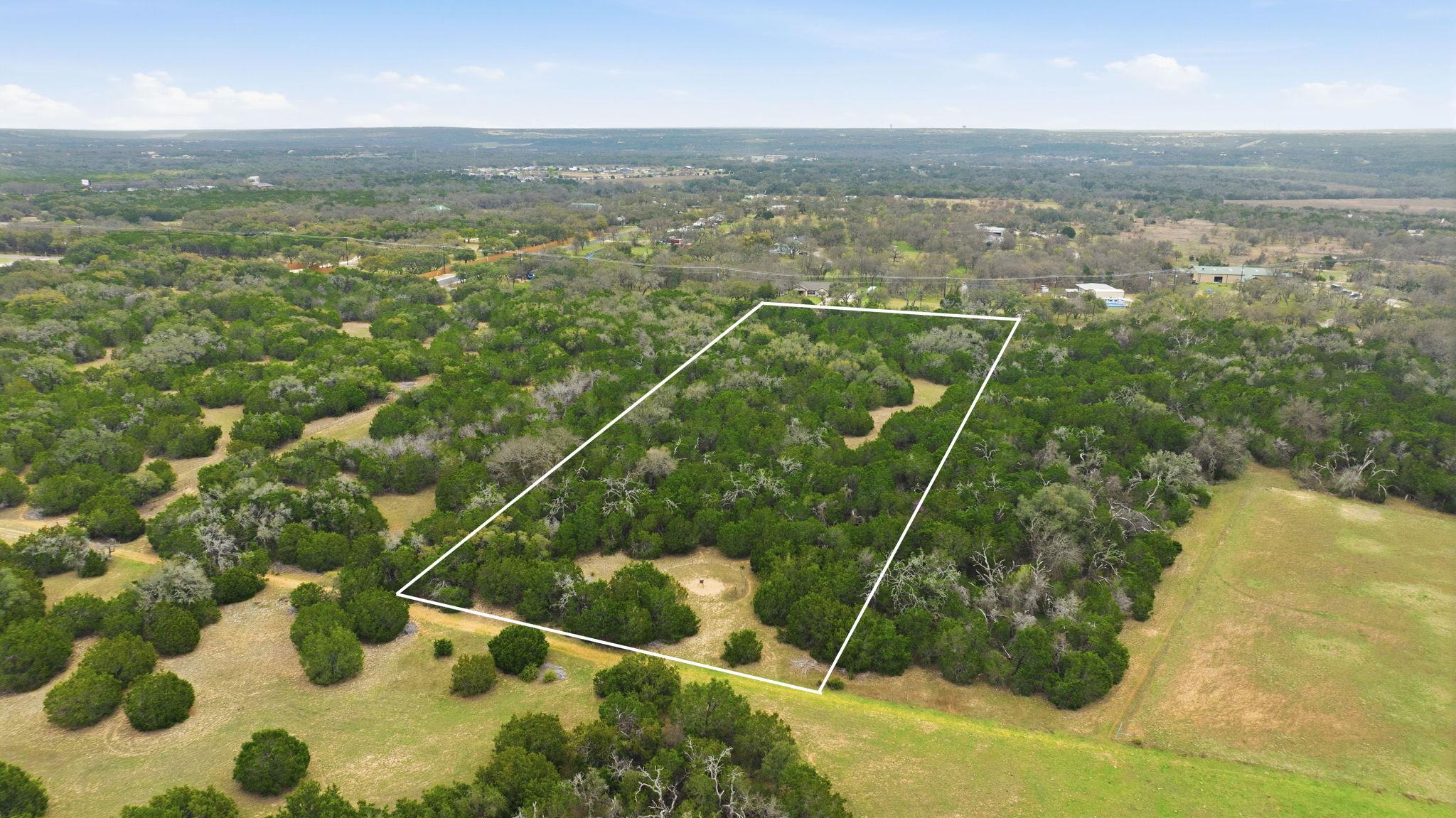 750 County Road 207 Rd, Liberty Hill, TX 78642
