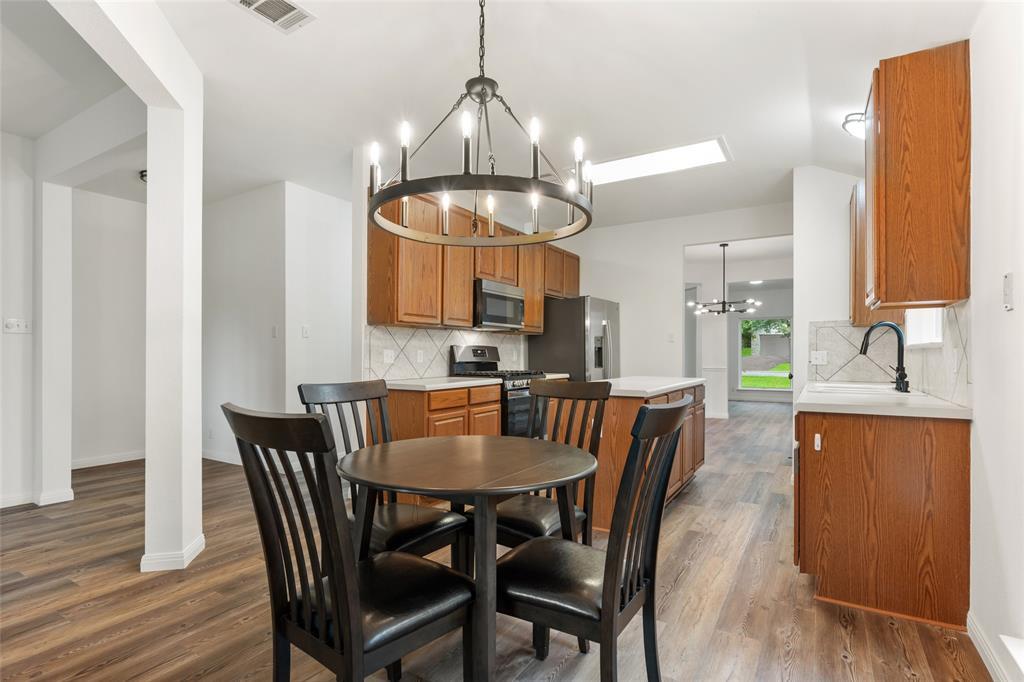 608 Haleys Cv, Leander, TX 78641