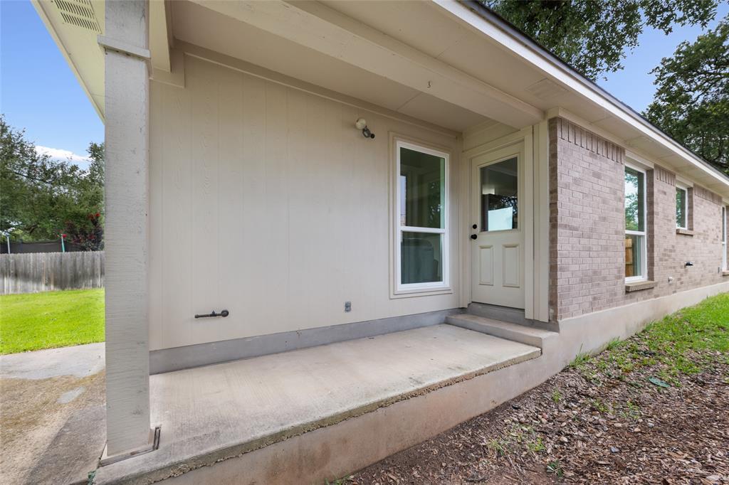608 Haleys Cv, Leander, TX 78641