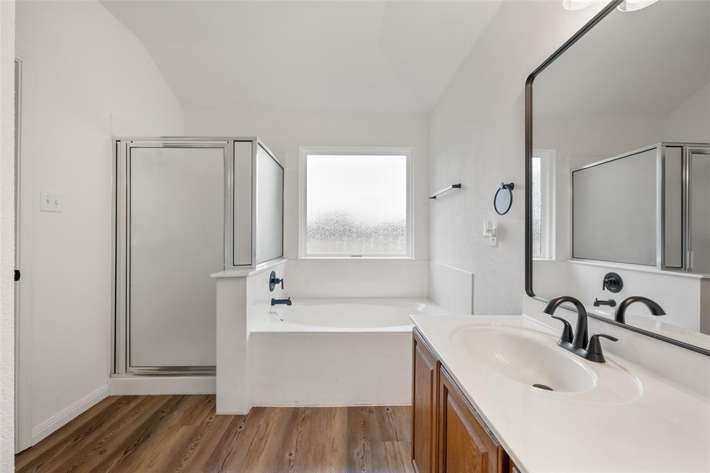 608 Haleys Cv, Leander, TX 78641