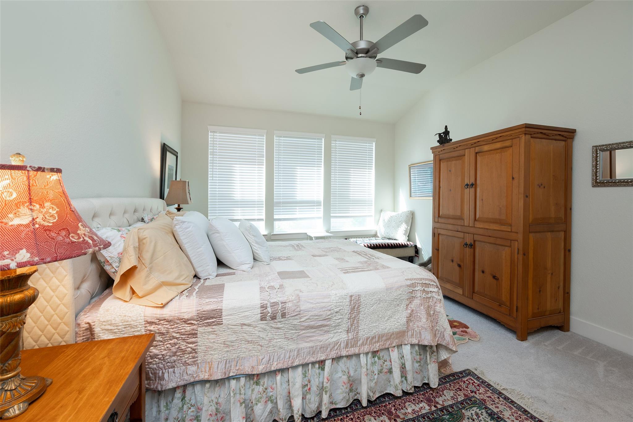 137 Big Leaf Dr, Buda, TX 78610