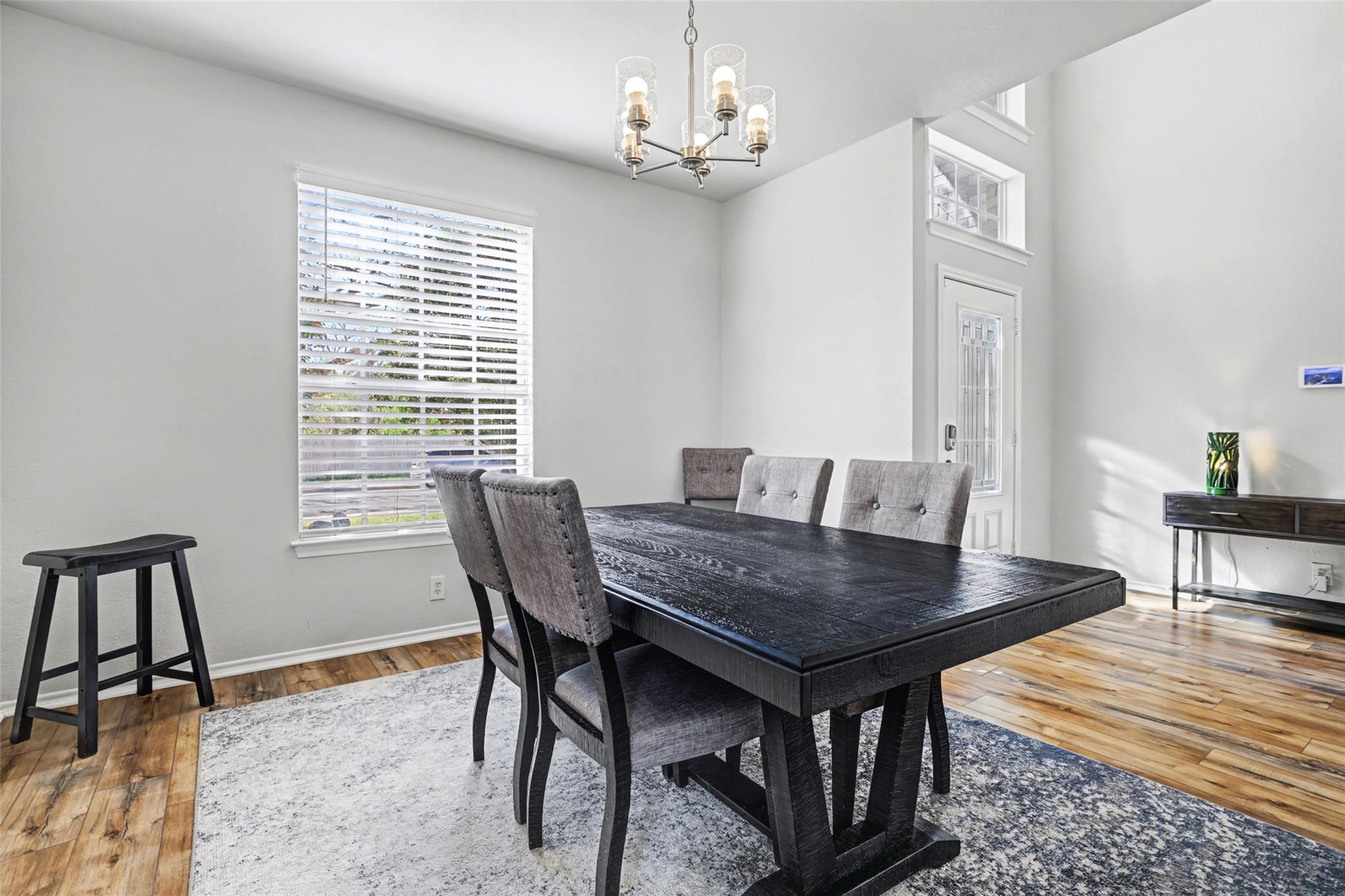 1109 Pebble Brook Rd, Cedar Park, TX 78613