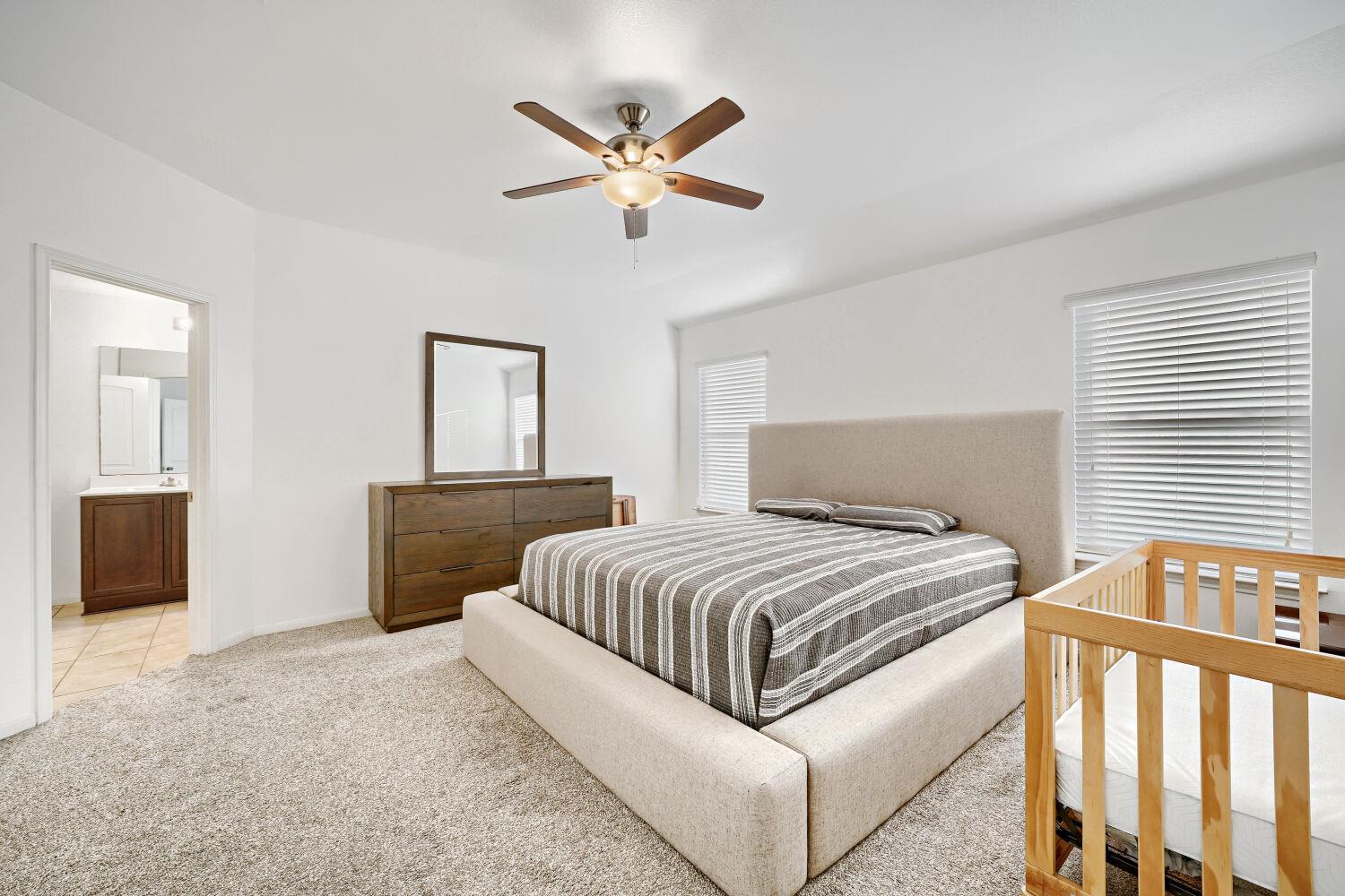 100 Liard River Rd, Hutto, TX 78634