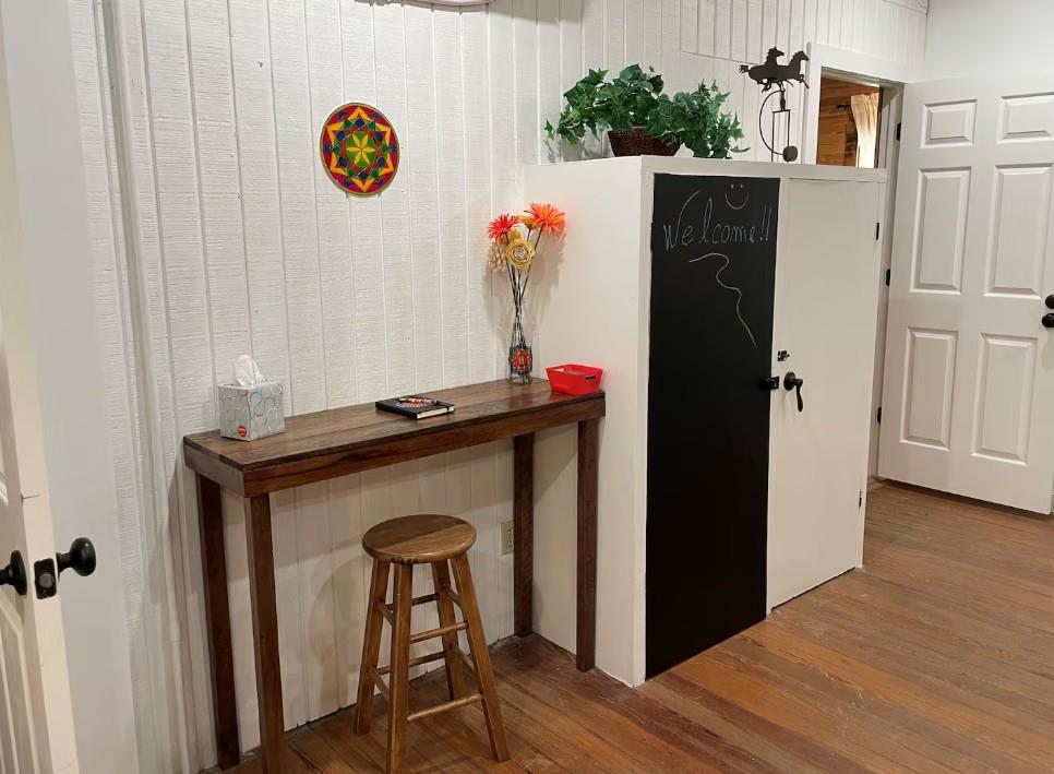 1241 Post Oak Point Rd, New Ulm, TX 78950