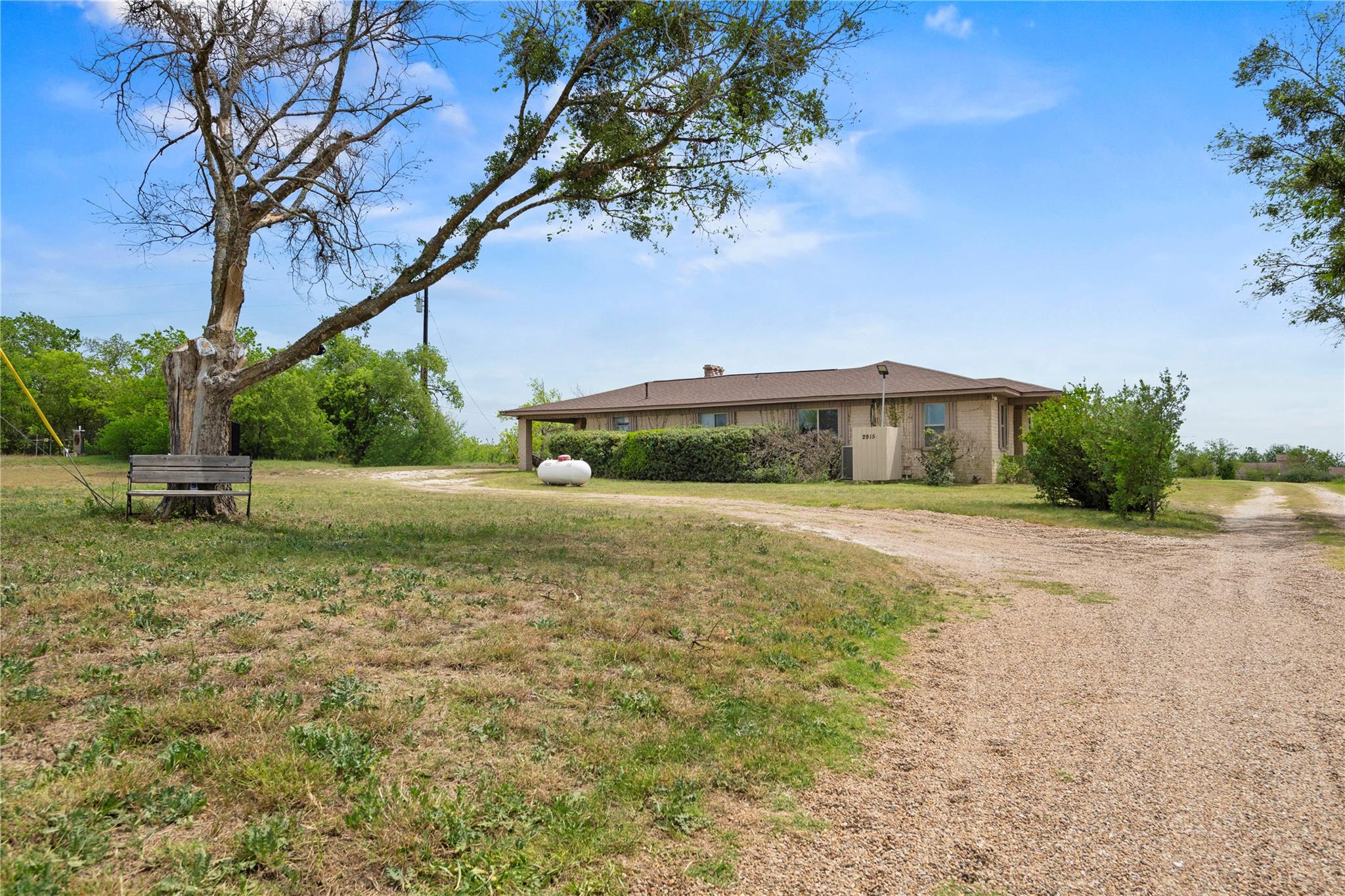 2915 County Road 153, Georgetown, TX 78626
