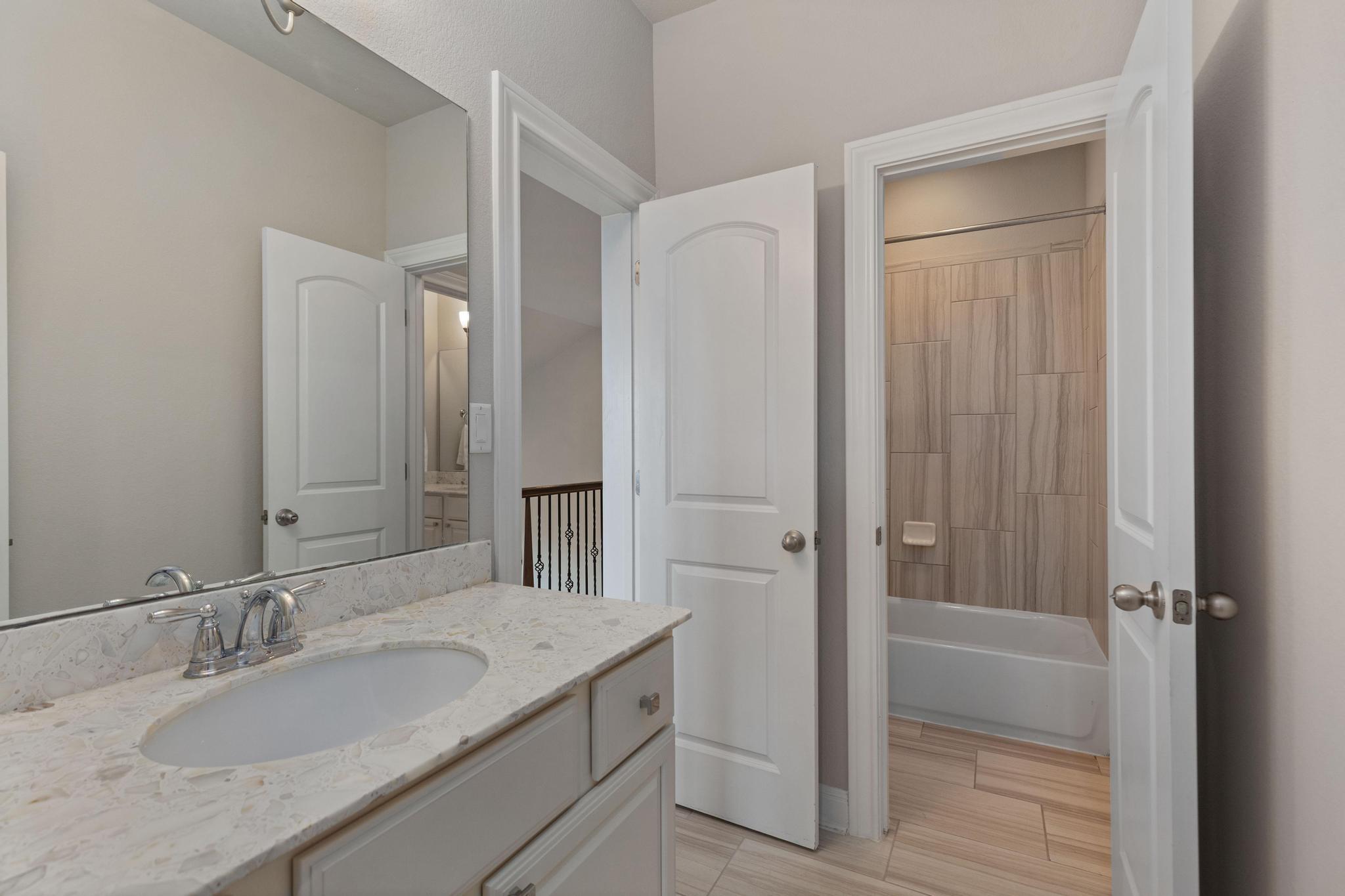 3028 Silvergrass Cv, Leander, TX 78641