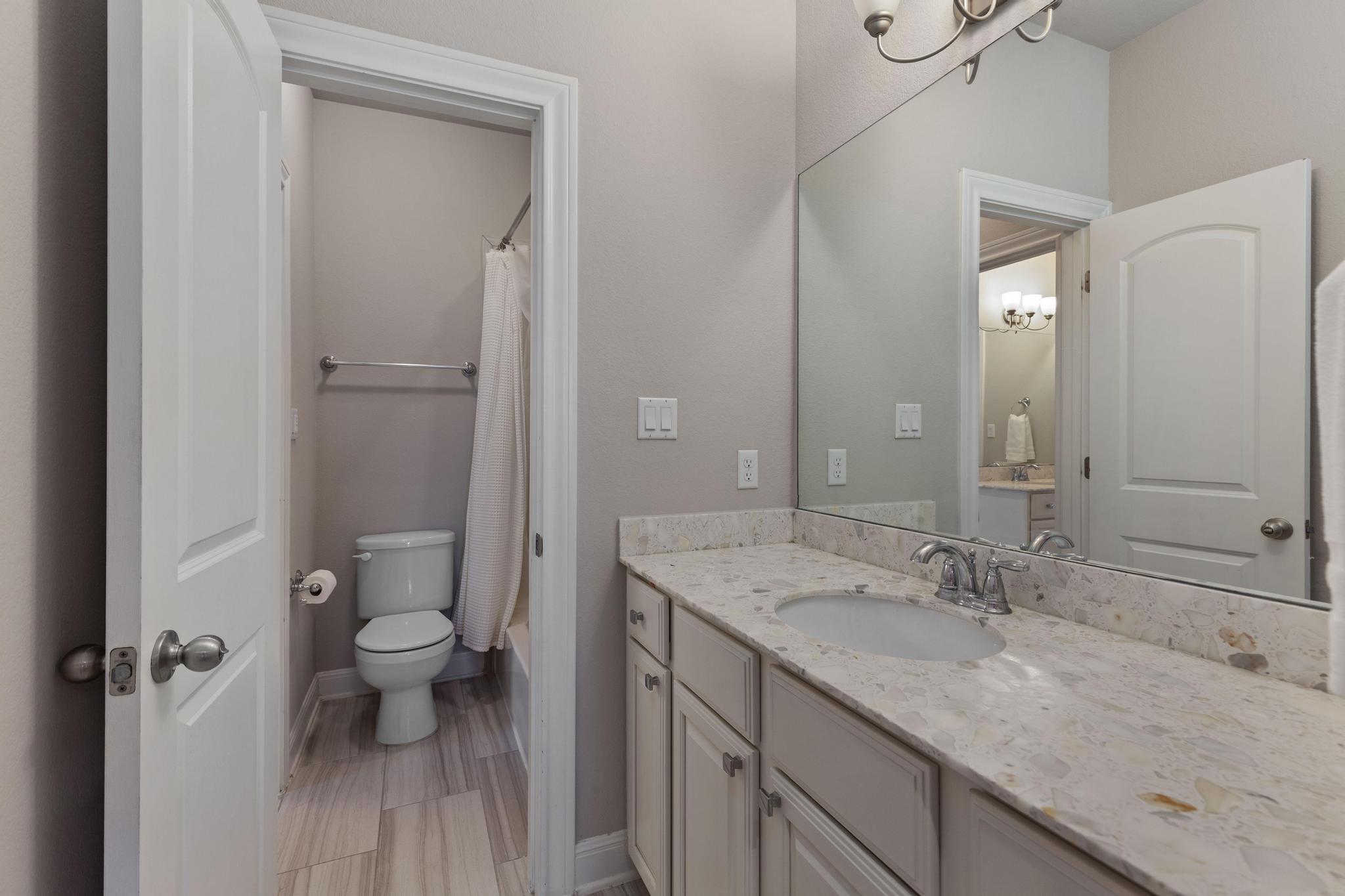 3028 Silvergrass Cv, Leander, TX 78641