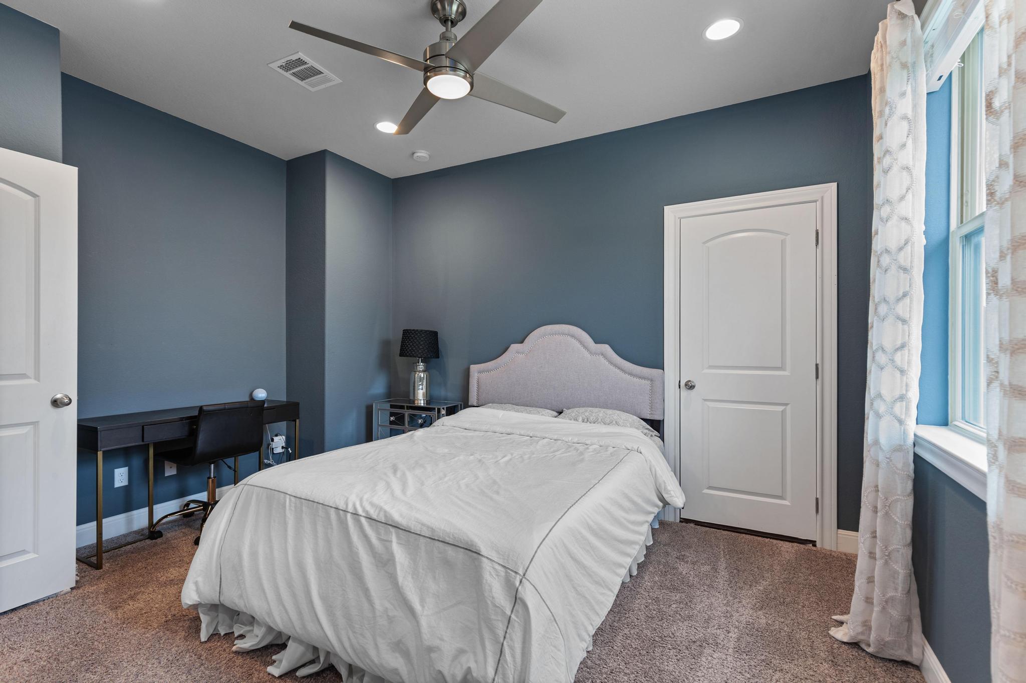 3028 Silvergrass Cv, Leander, TX 78641