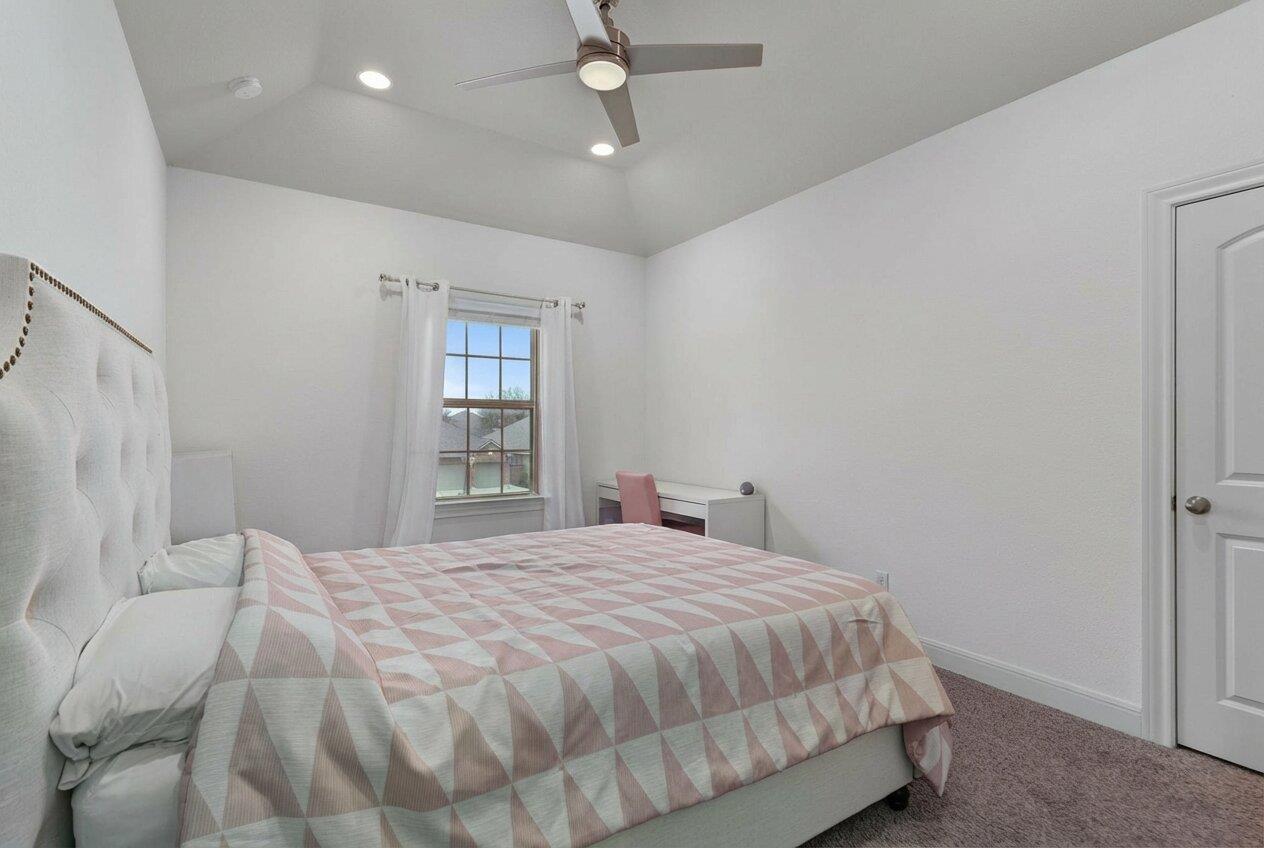 3028 Silvergrass Cv, Leander, TX 78641