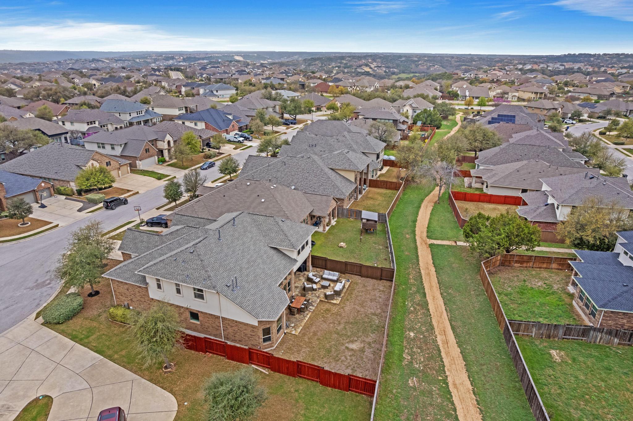 3028 Silvergrass Cv, Leander, TX 78641