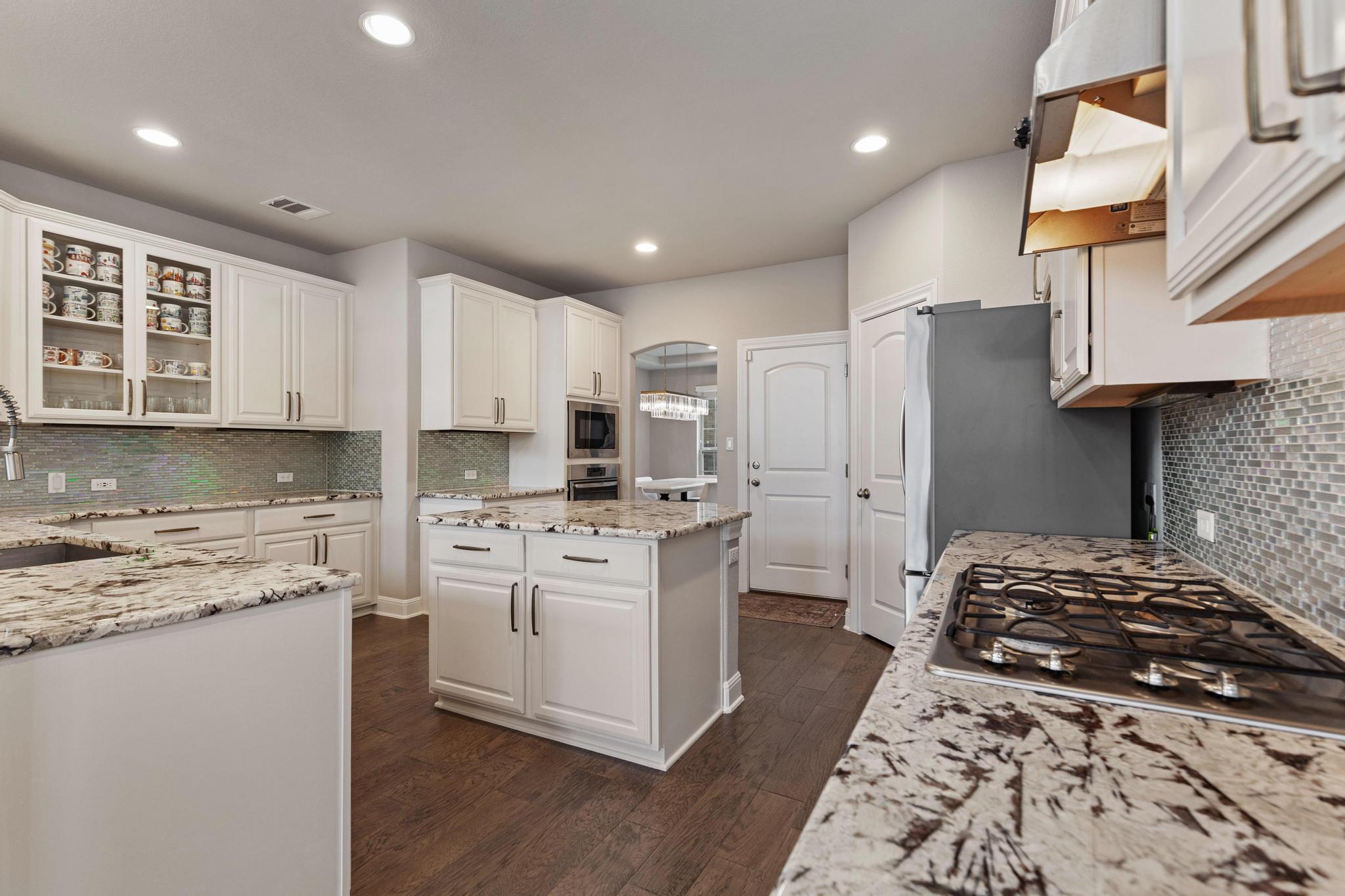 3028 Silvergrass Cv, Leander, TX 78641