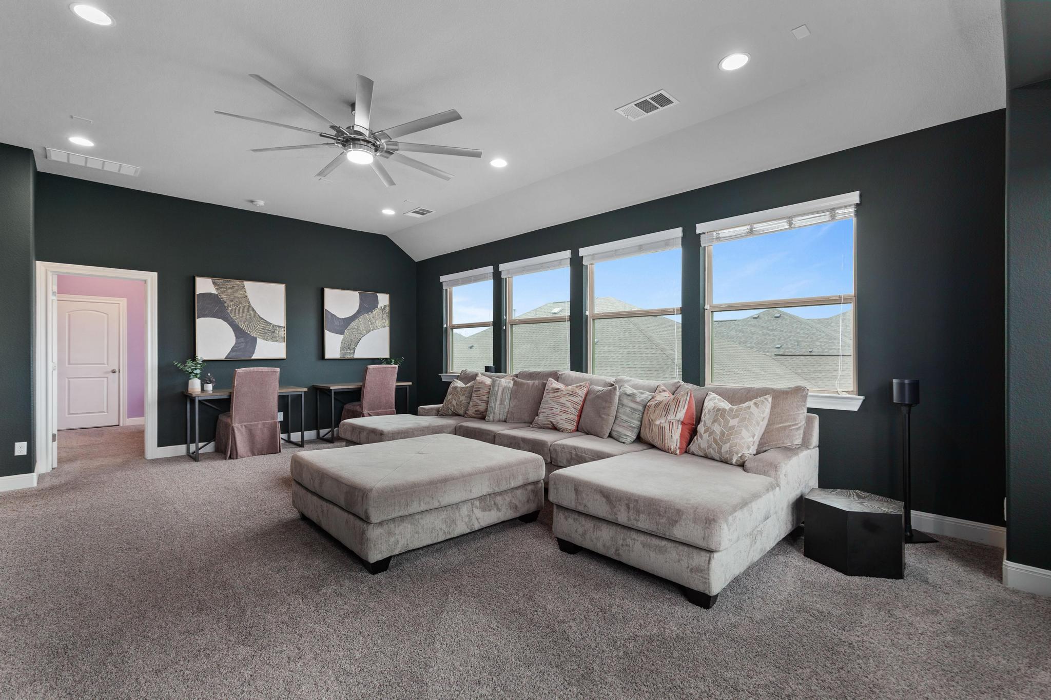 3028 Silvergrass Cv, Leander, TX 78641