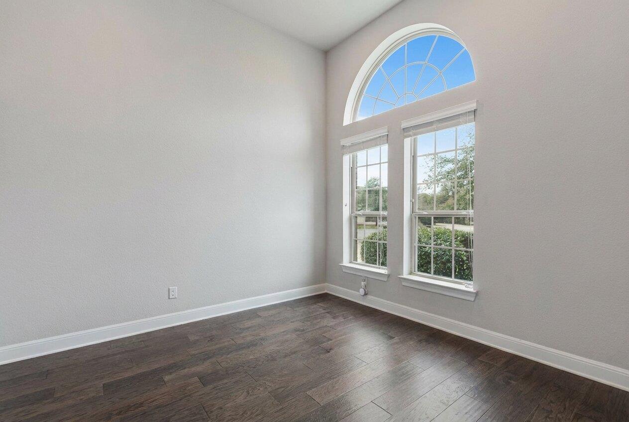 3028 Silvergrass Cv, Leander, TX 78641