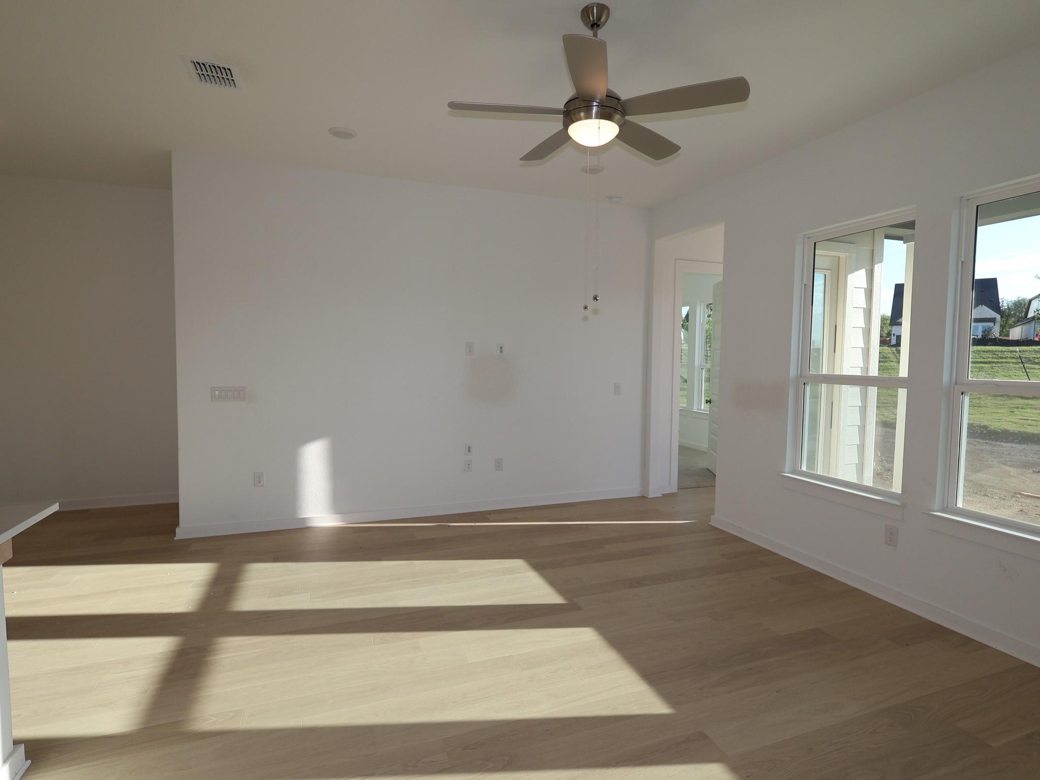 817 Boise Dr, Leander, TX 78641